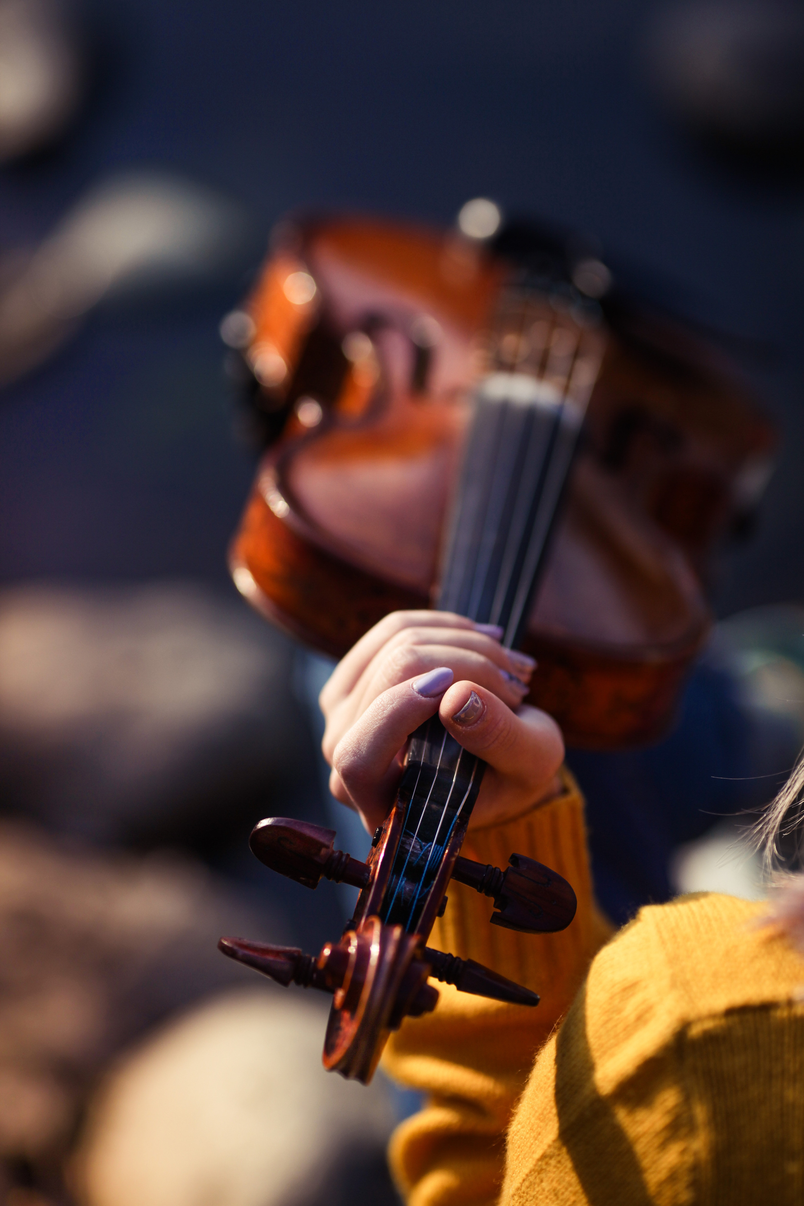 Осенняя фотосерия скрипачки Карины. Семейный и портретный фотограф в Екатеринбурге Анна Лобанова