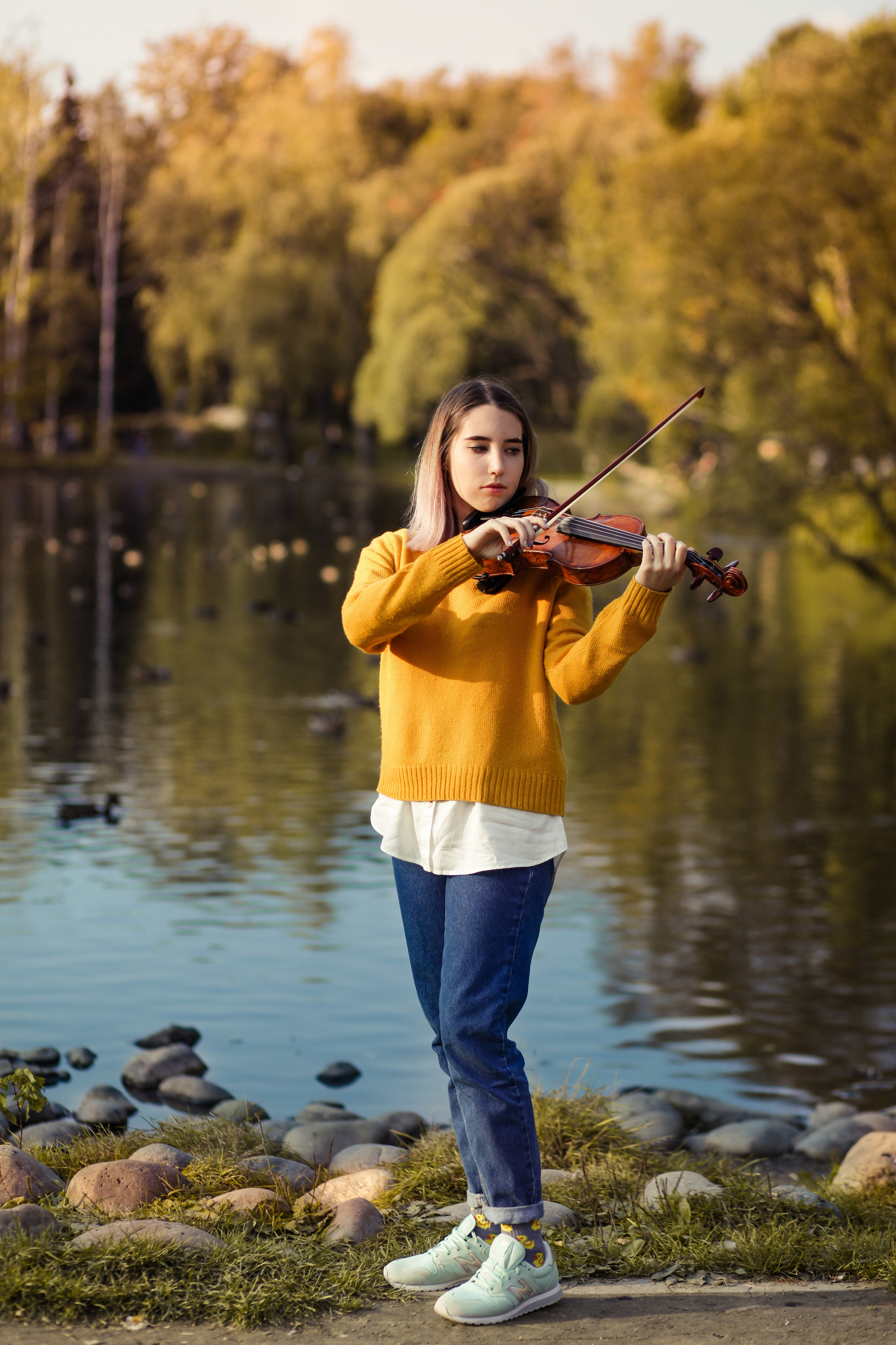 Осенняя фотосерия скрипачки Карины. Семейный и портретный фотограф в Екатеринбурге Анна Лобанова