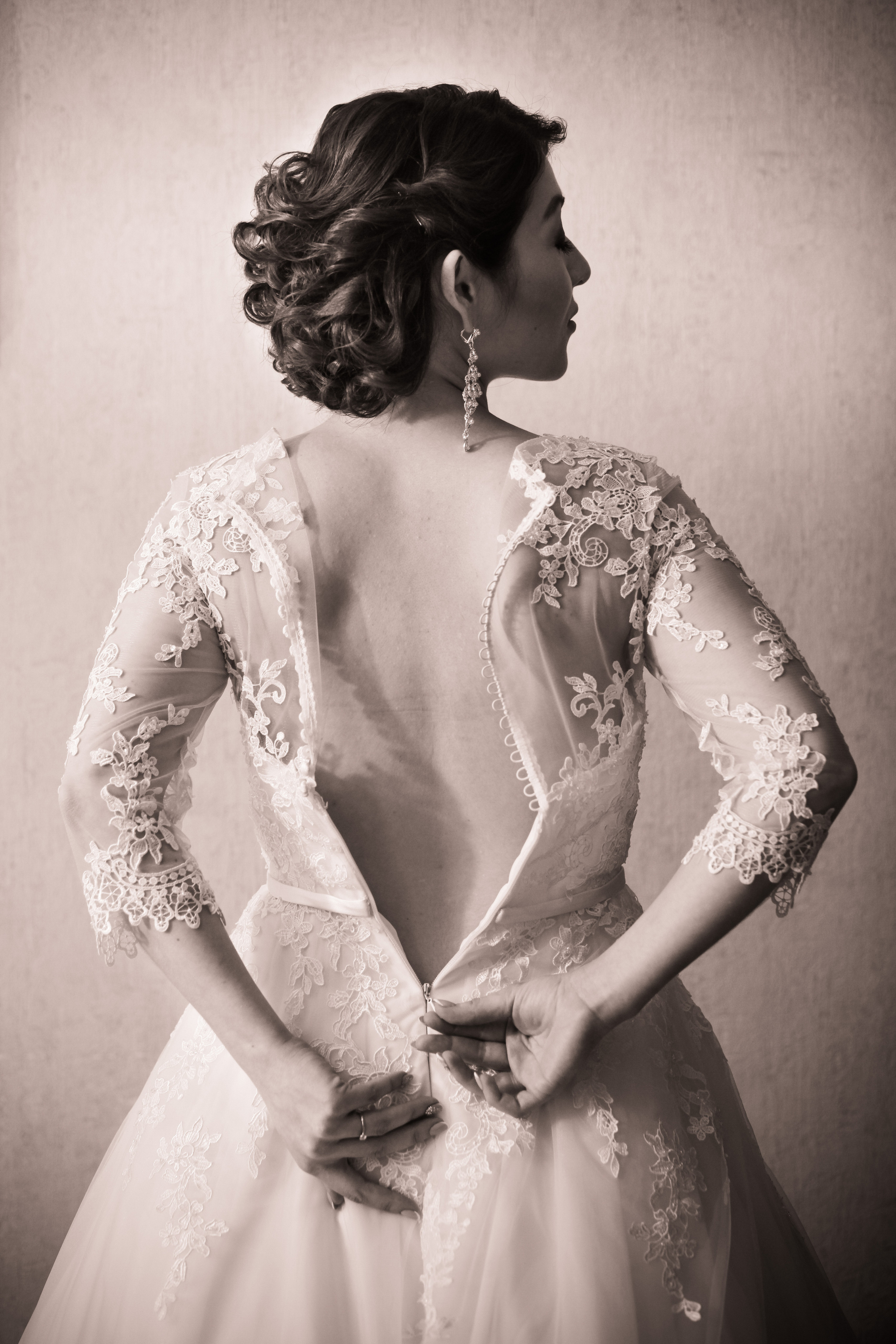 Олег и Полина 28 апреля, свадебная фотосъемка. Семейный и портретный фотограф в Екатеринбурге Анна Лобанова