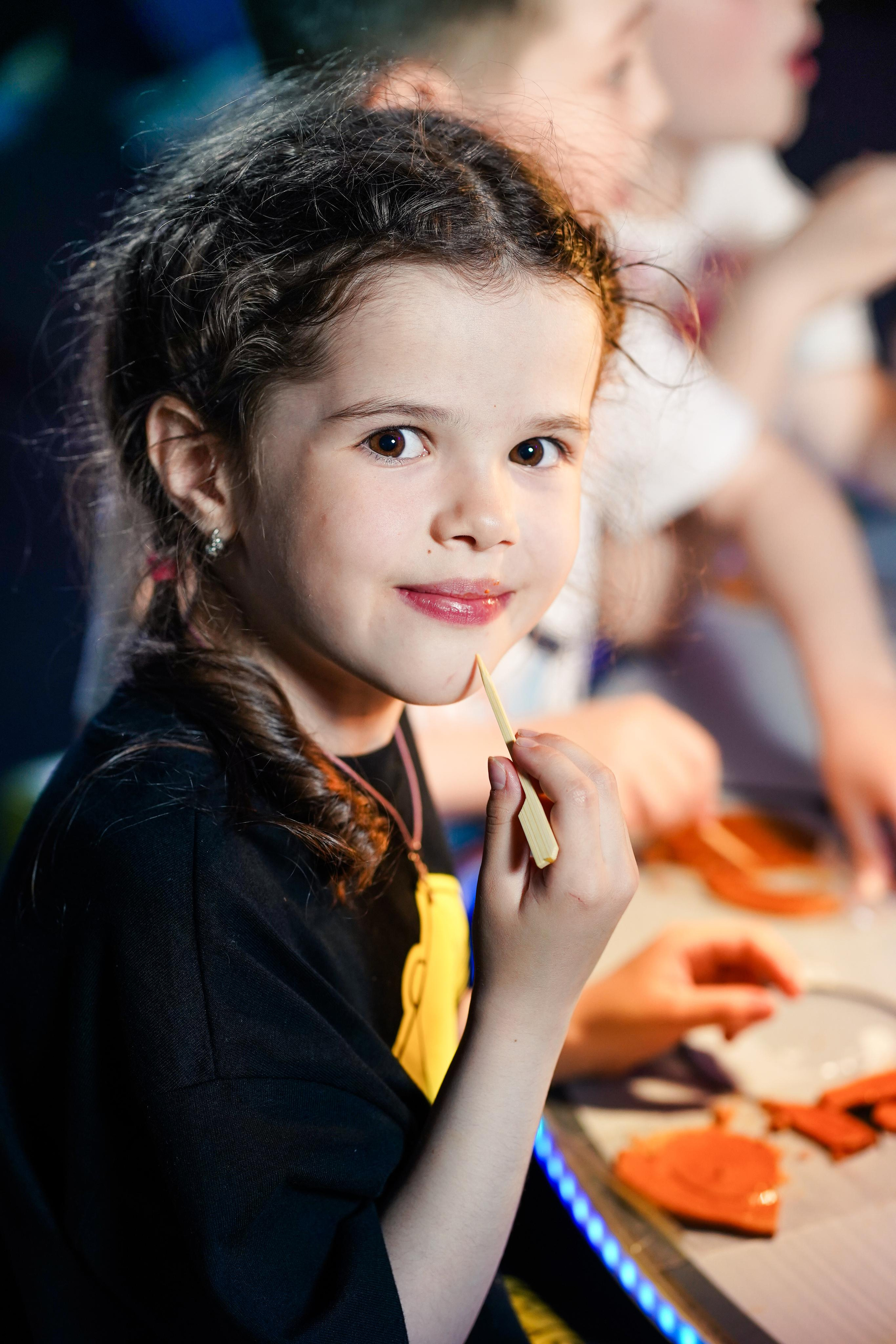 «Игра в кальмара» День рождения Андрея в Футурамии. Семейный и портретный фотограф в Екатеринбурге Анна Лобанова