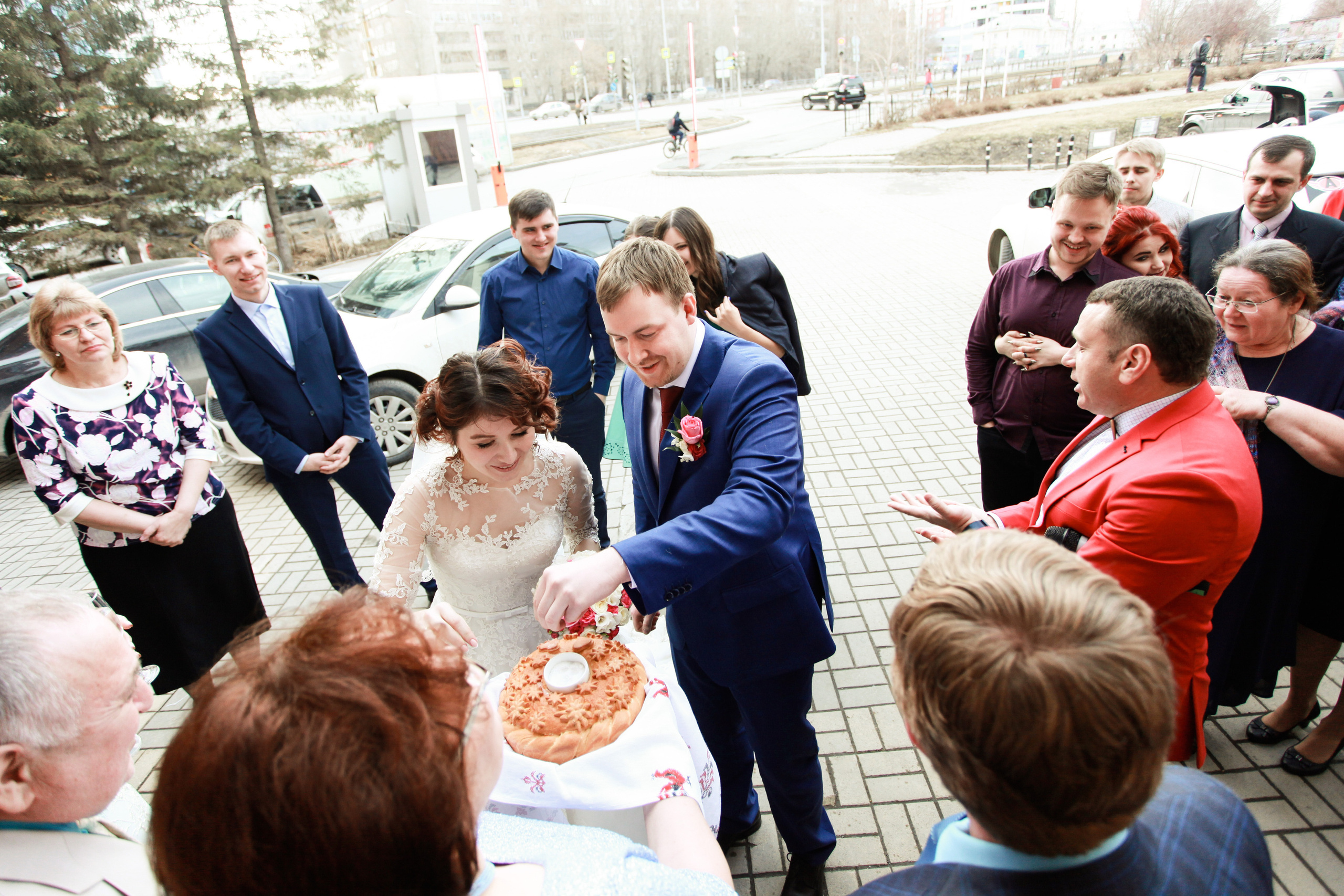 Олег и Полина 28 апреля, свадебная фотосъемка. Семейный и портретный фотограф в Екатеринбурге Анна Лобанова