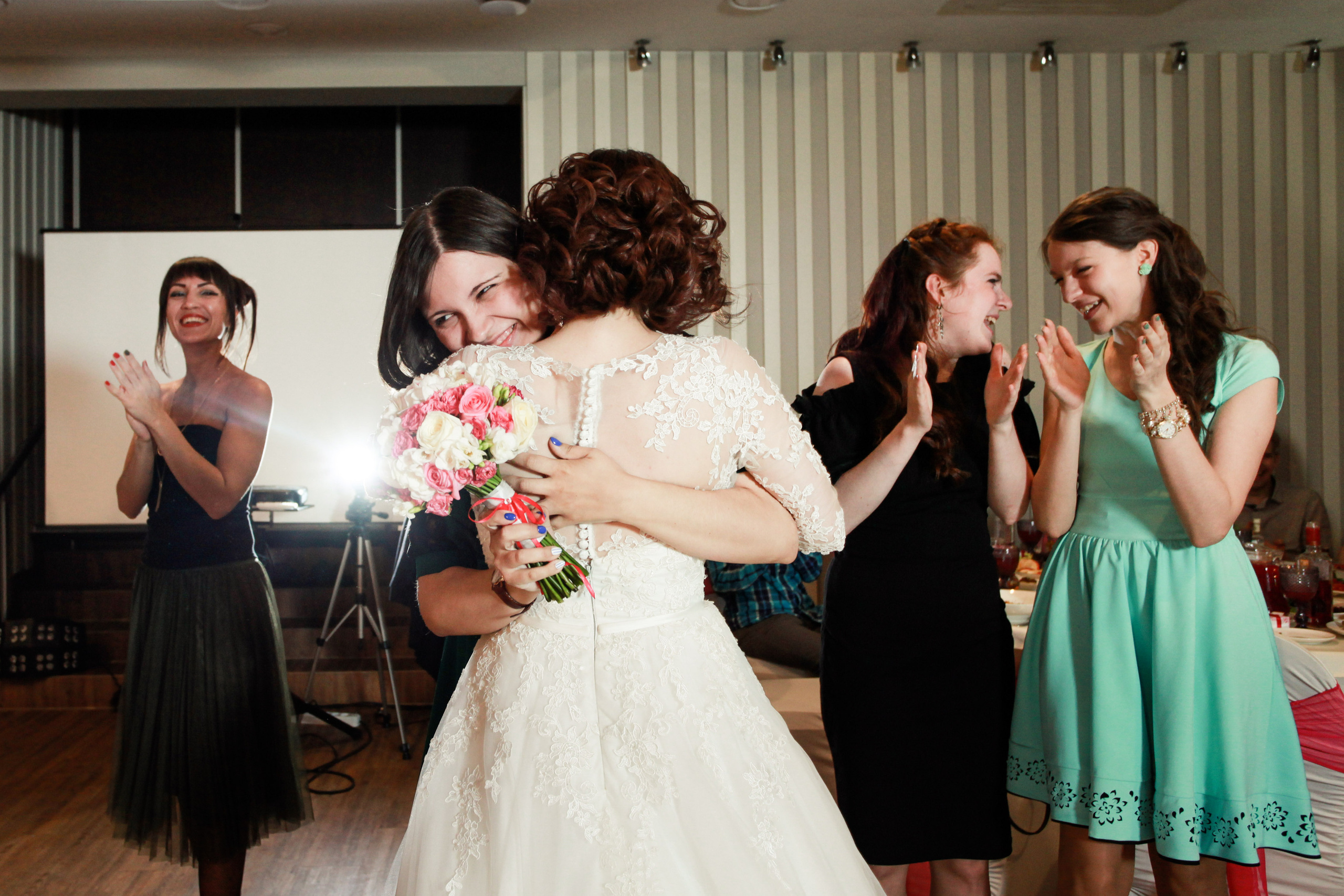 Олег и Полина 28 апреля, свадебная фотосъемка. Семейный и портретный фотограф в Екатеринбурге Анна Лобанова