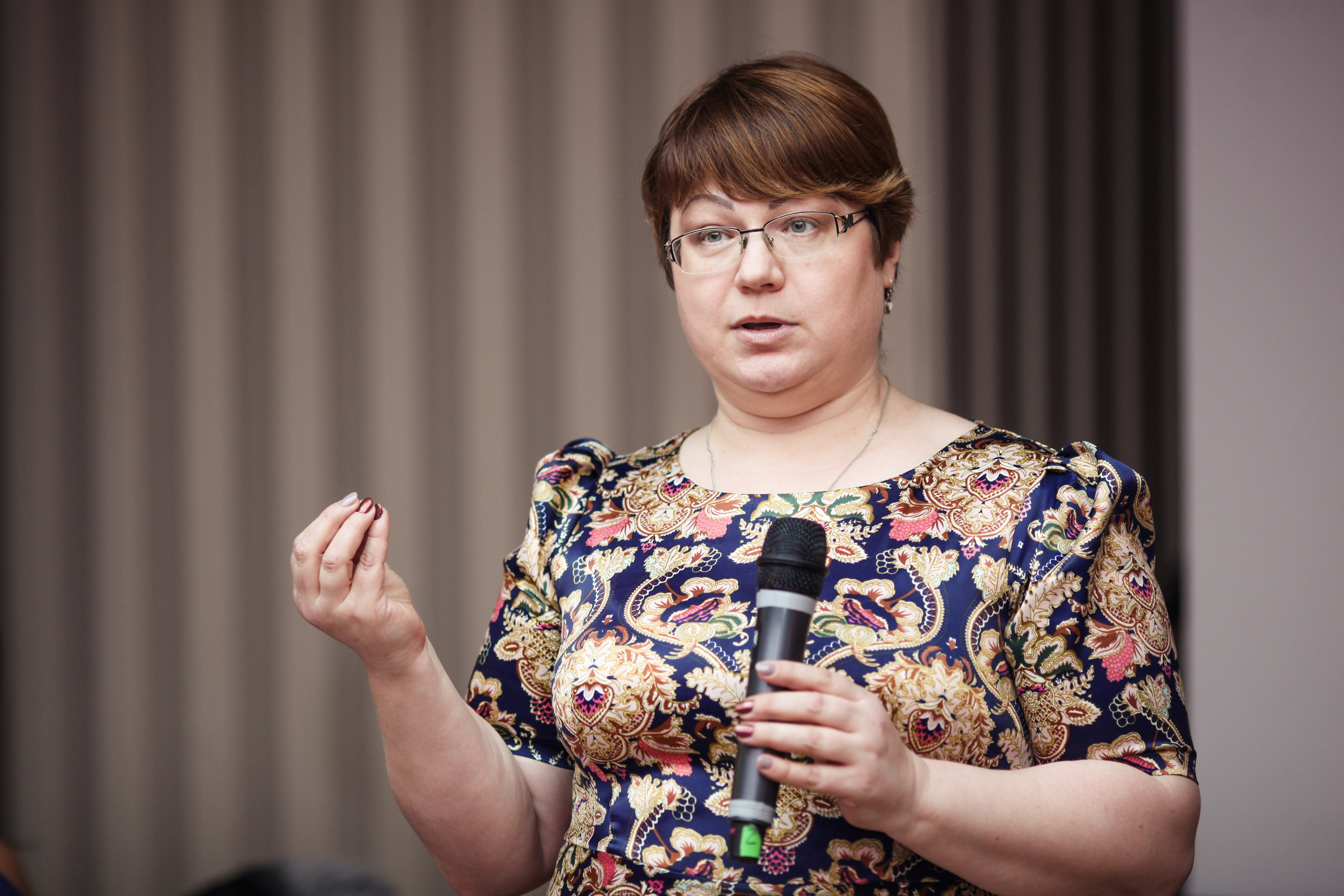 Олег и Полина 28 апреля, свадебная фотосъемка. Семейный и портретный фотограф в Екатеринбурге Анна Лобанова