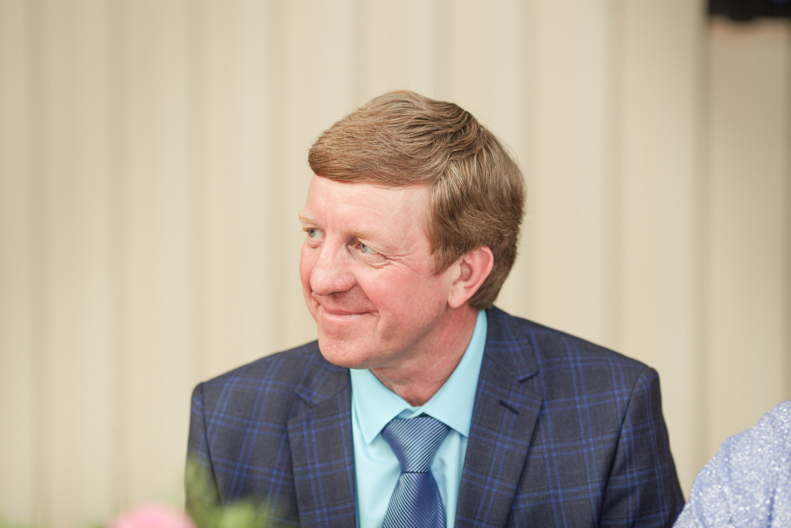 Олег и Полина 28 апреля, свадебная фотосъемка. Семейный и портретный фотограф в Екатеринбурге Анна Лобанова