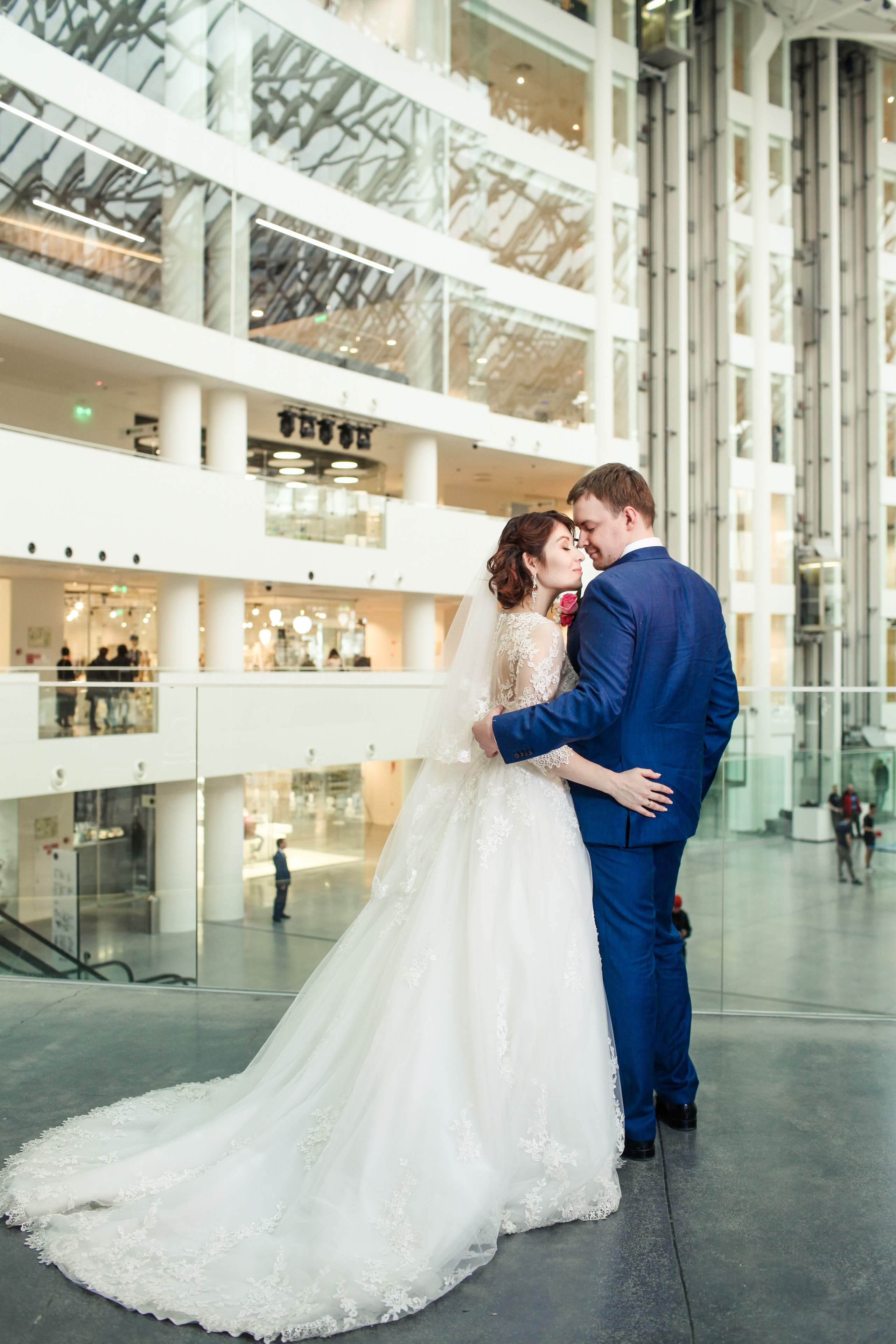 Олег и Полина 28 апреля, свадебная фотосъемка. Семейный и портретный фотограф в Екатеринбурге Анна Лобанова