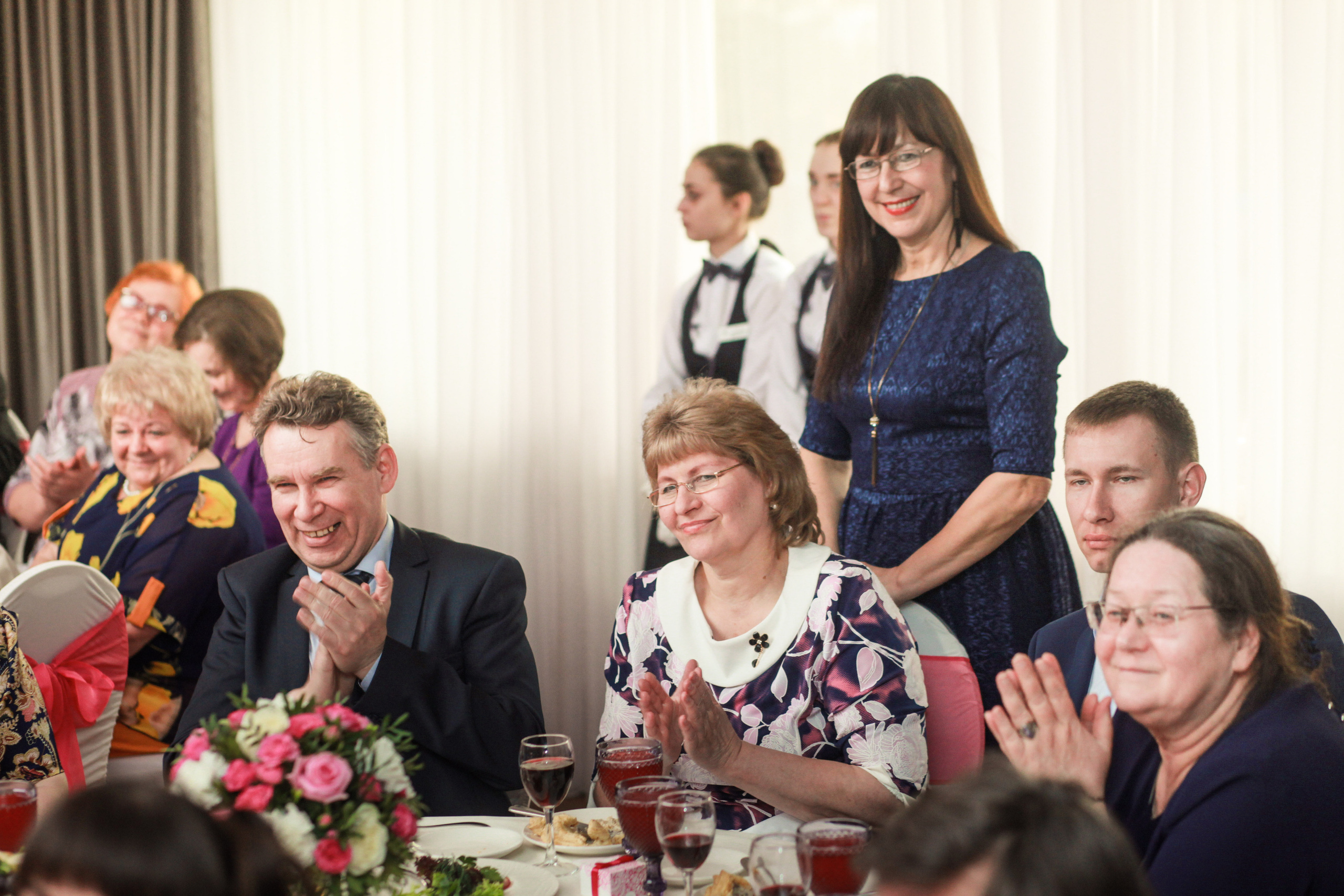 Олег и Полина 28 апреля, свадебная фотосъемка. Семейный и портретный фотограф в Екатеринбурге Анна Лобанова