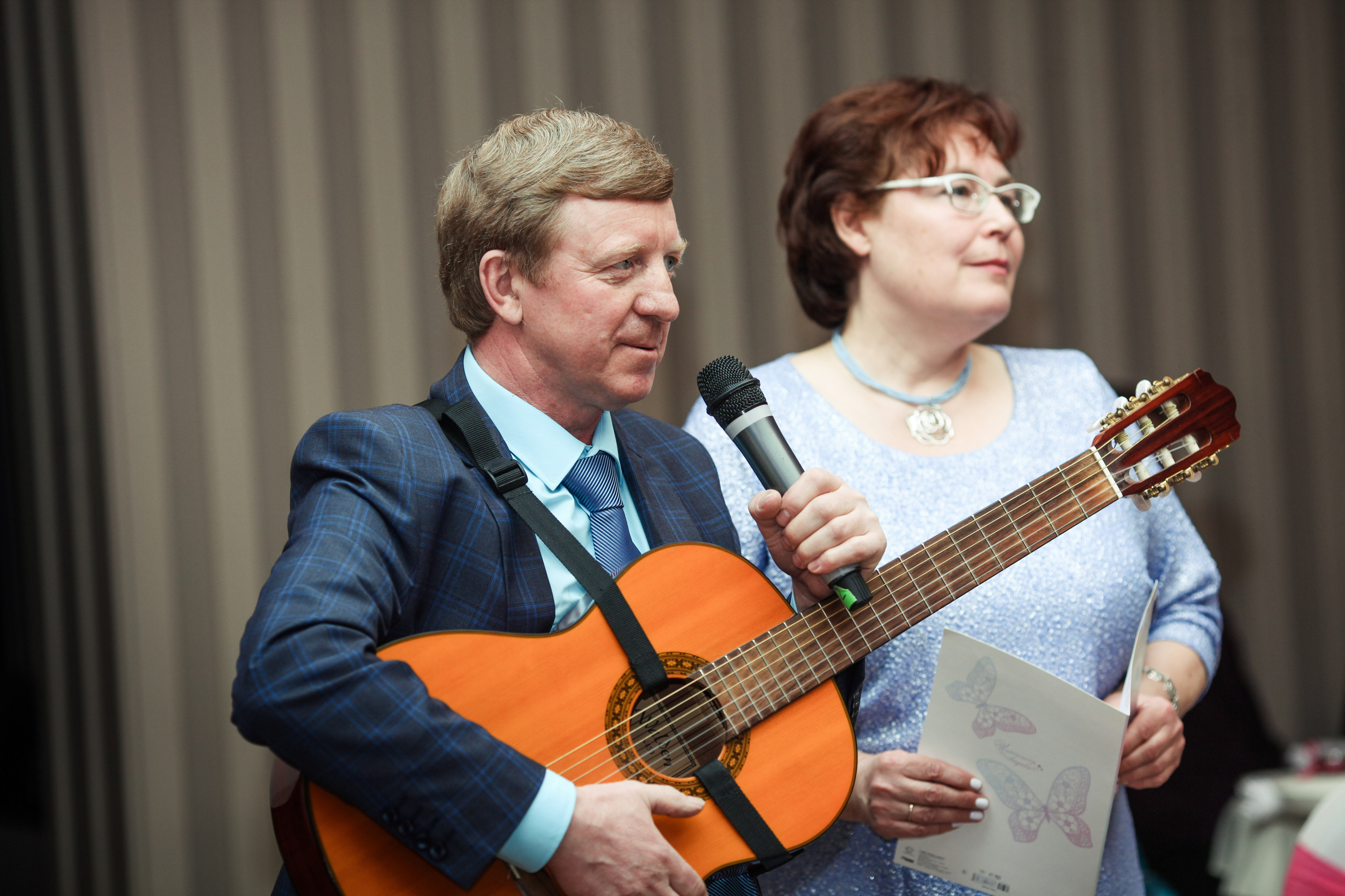 Олег и Полина 28 апреля, свадебная фотосъемка. Семейный и портретный фотограф в Екатеринбурге Анна Лобанова