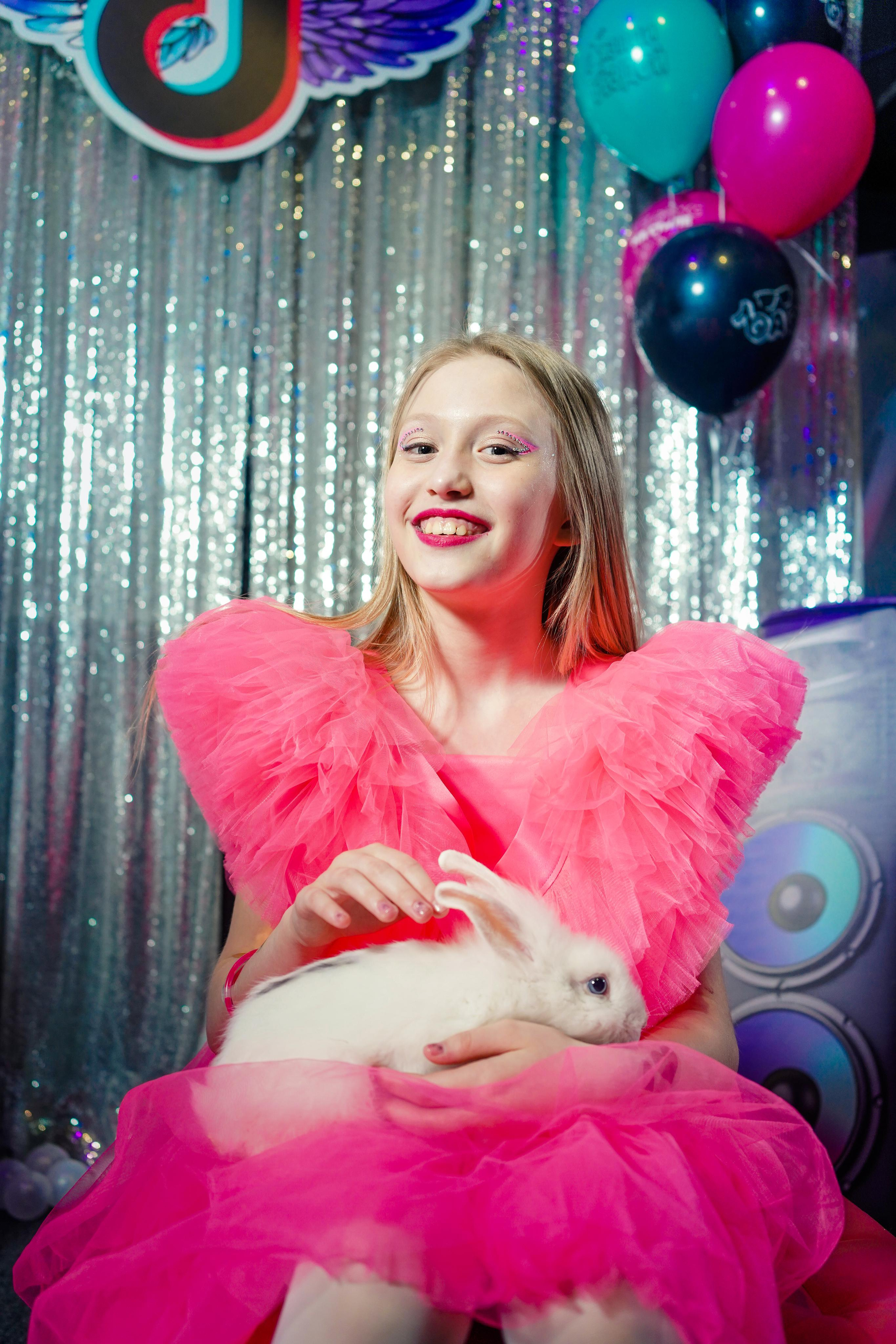 День рождения Киры в Футурамии. Семейный и портретный фотограф в Екатеринбурге Анна Лобанова