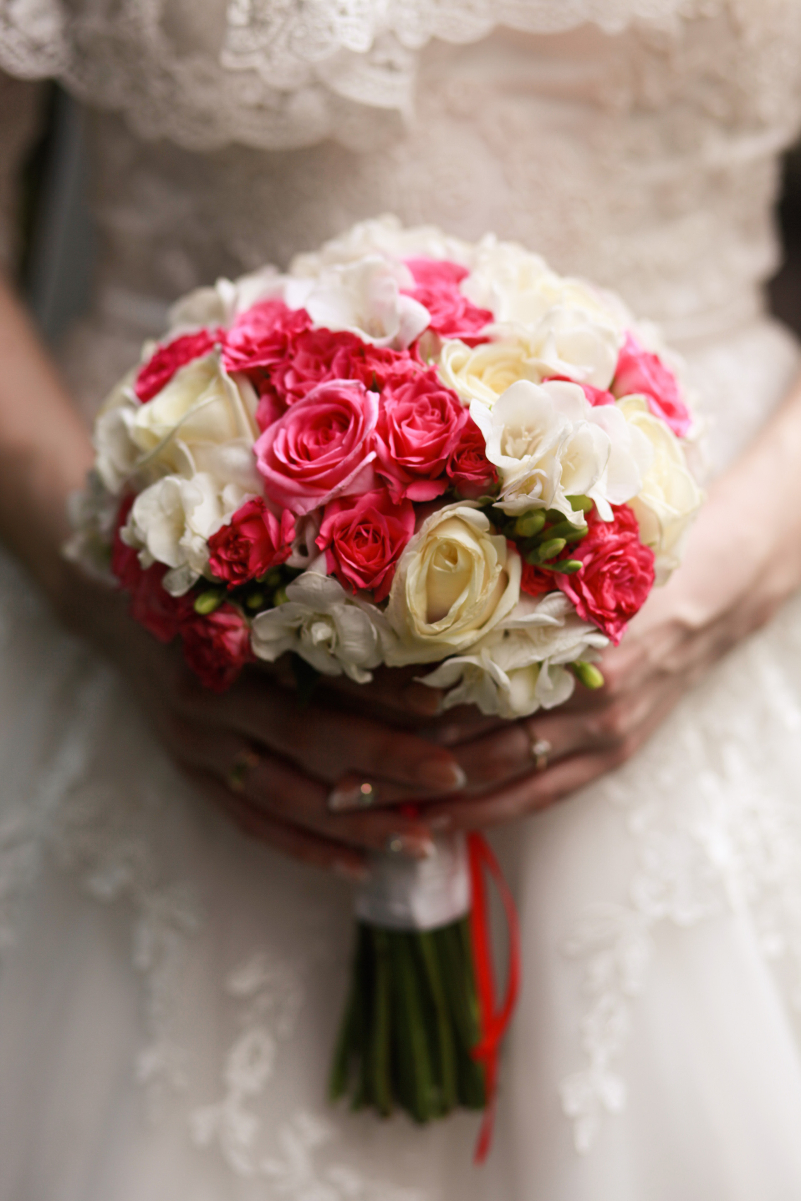 Олег и Полина 28 апреля, свадебная фотосъемка. Семейный и портретный фотограф в Екатеринбурге Анна Лобанова