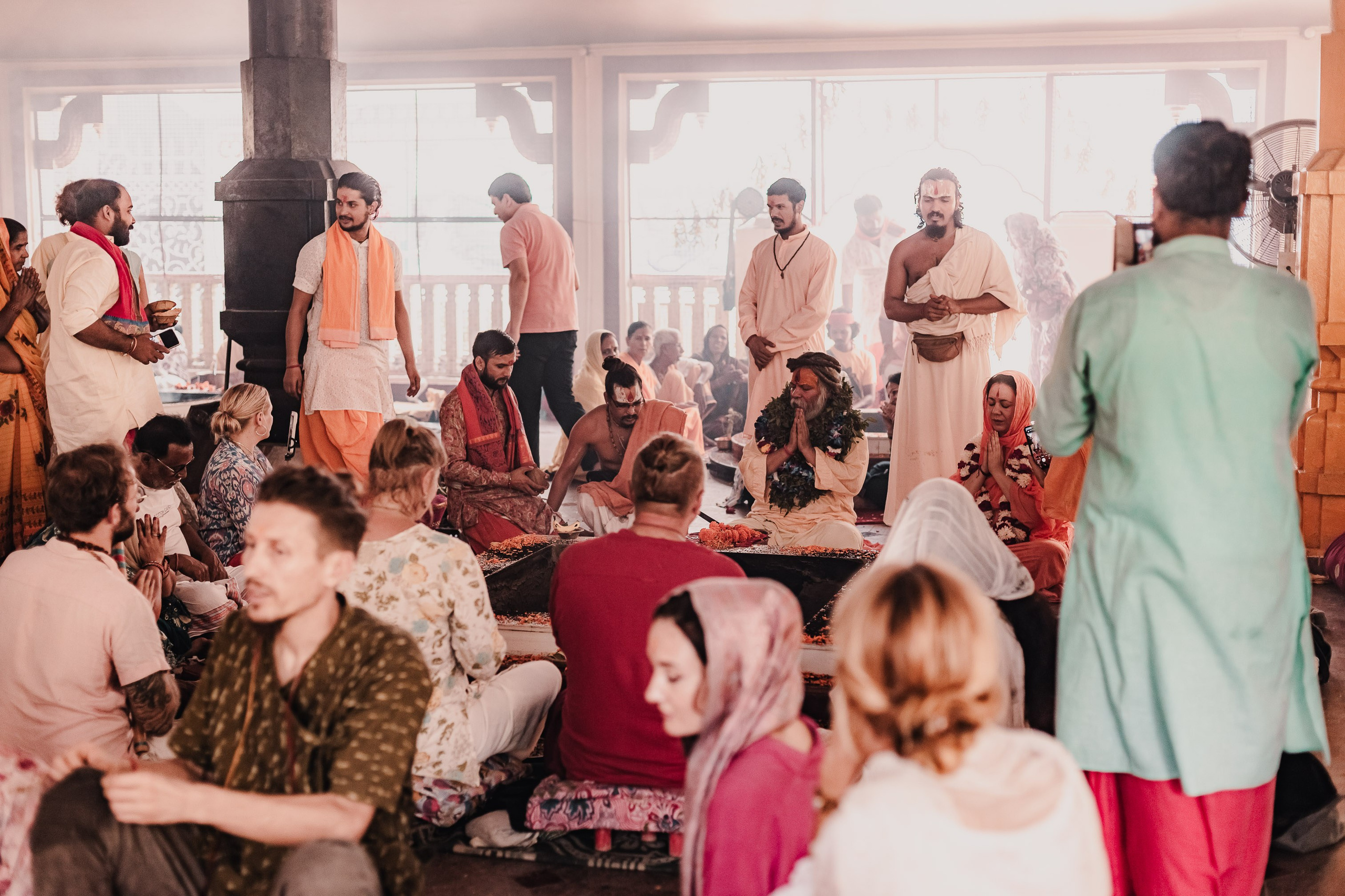 Navaratri yajna at Devraha Baba Ji ashram. Мариам Багдасарян