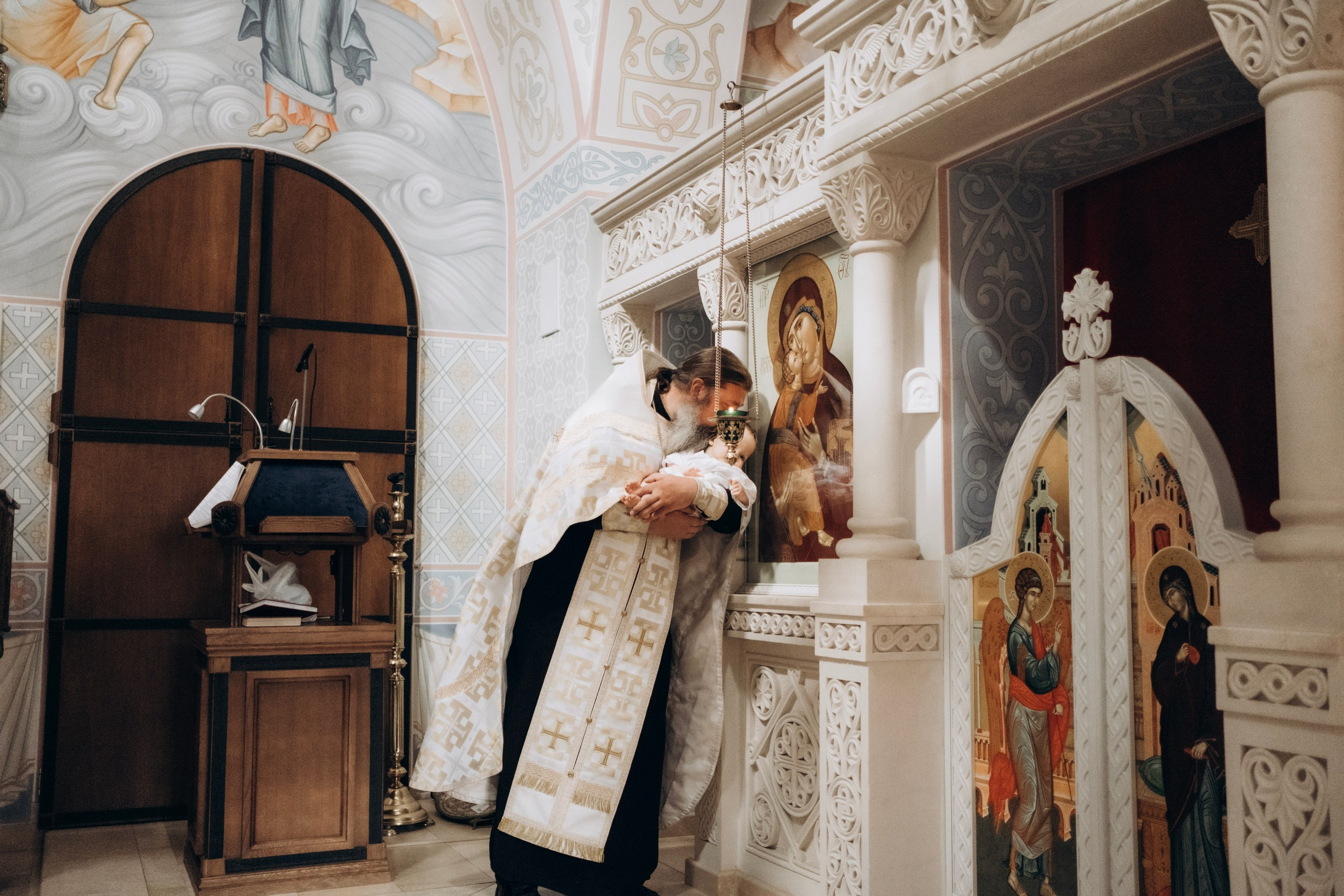 Таинство Крещения в Храме Луки Крымского. Главная