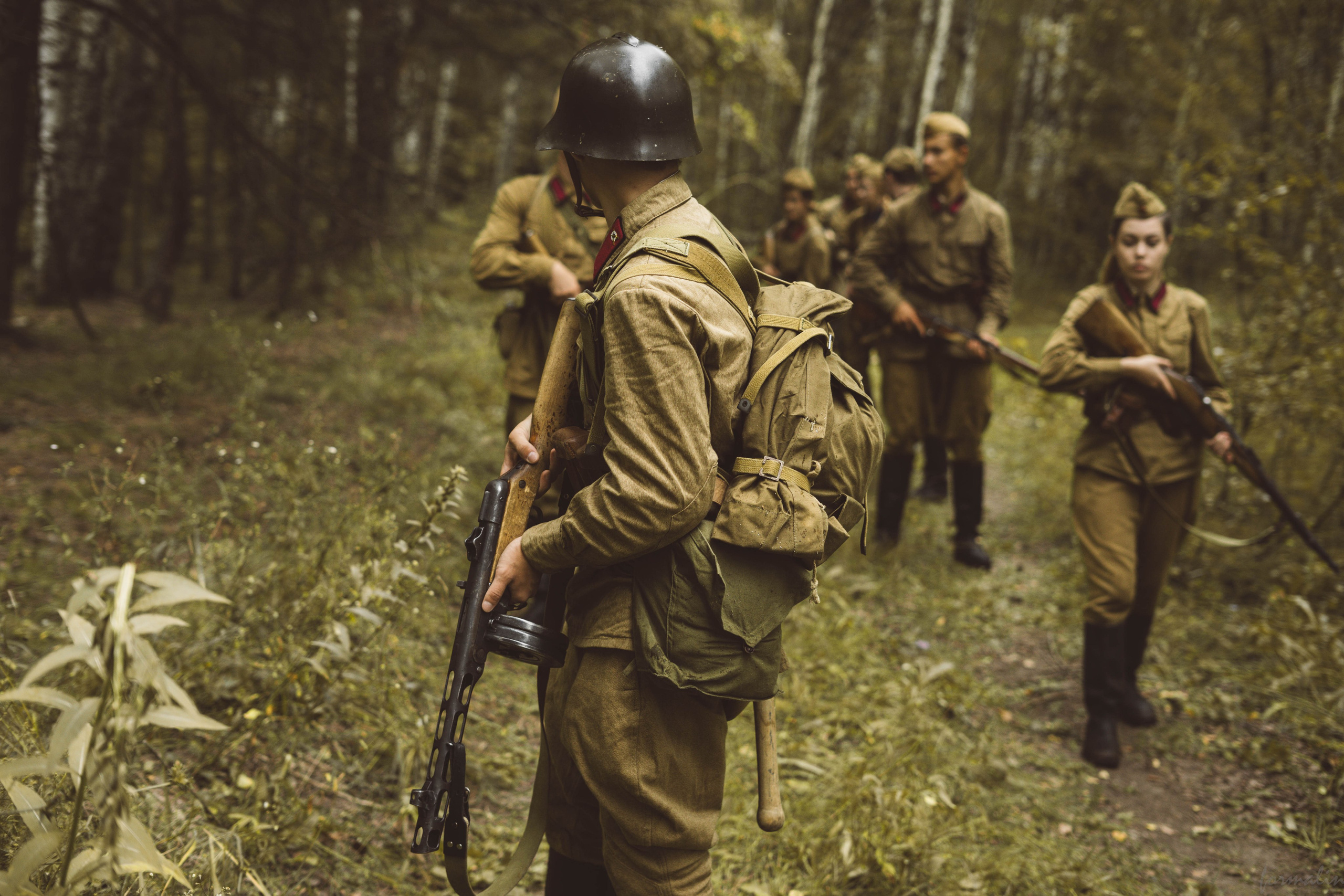 Марш в прошлое. Алиса Никитцова | Фотограф в Казани