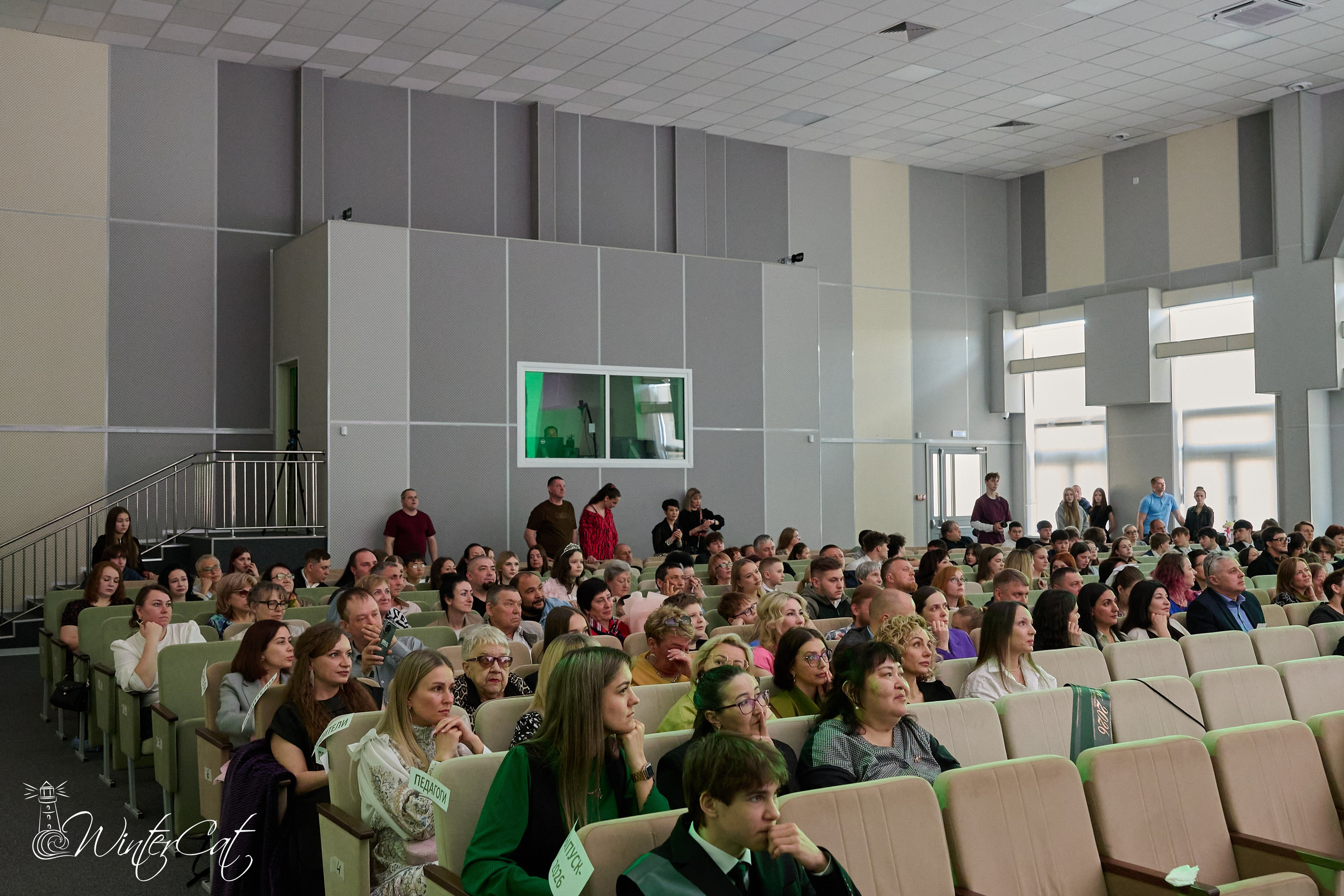 Первый Выпуск Инженерной школы (2026). Портретный и репортажный фотограф в Магадане Андрей Нефедов WinterCatPhoto