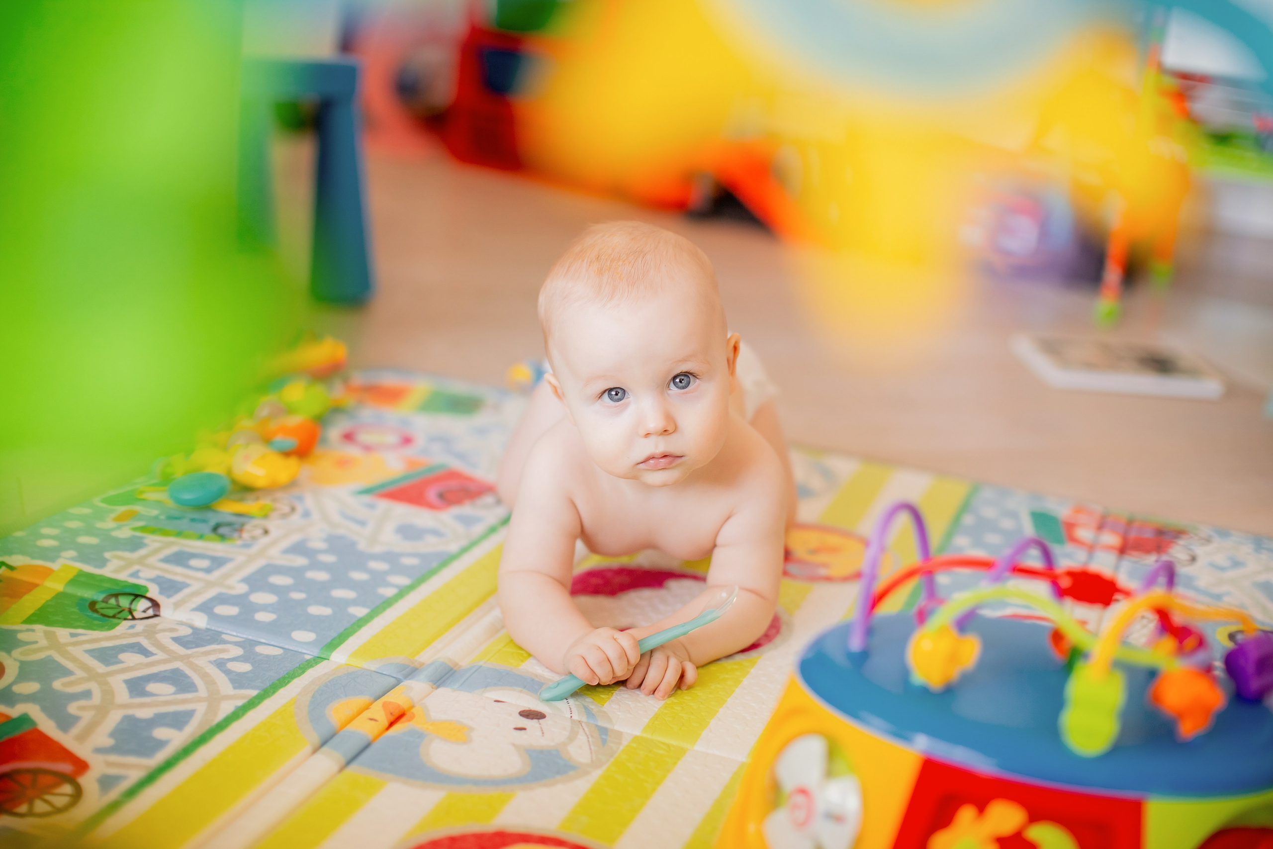 Будни малыша. צלם ואמן ילדים ומשפחה