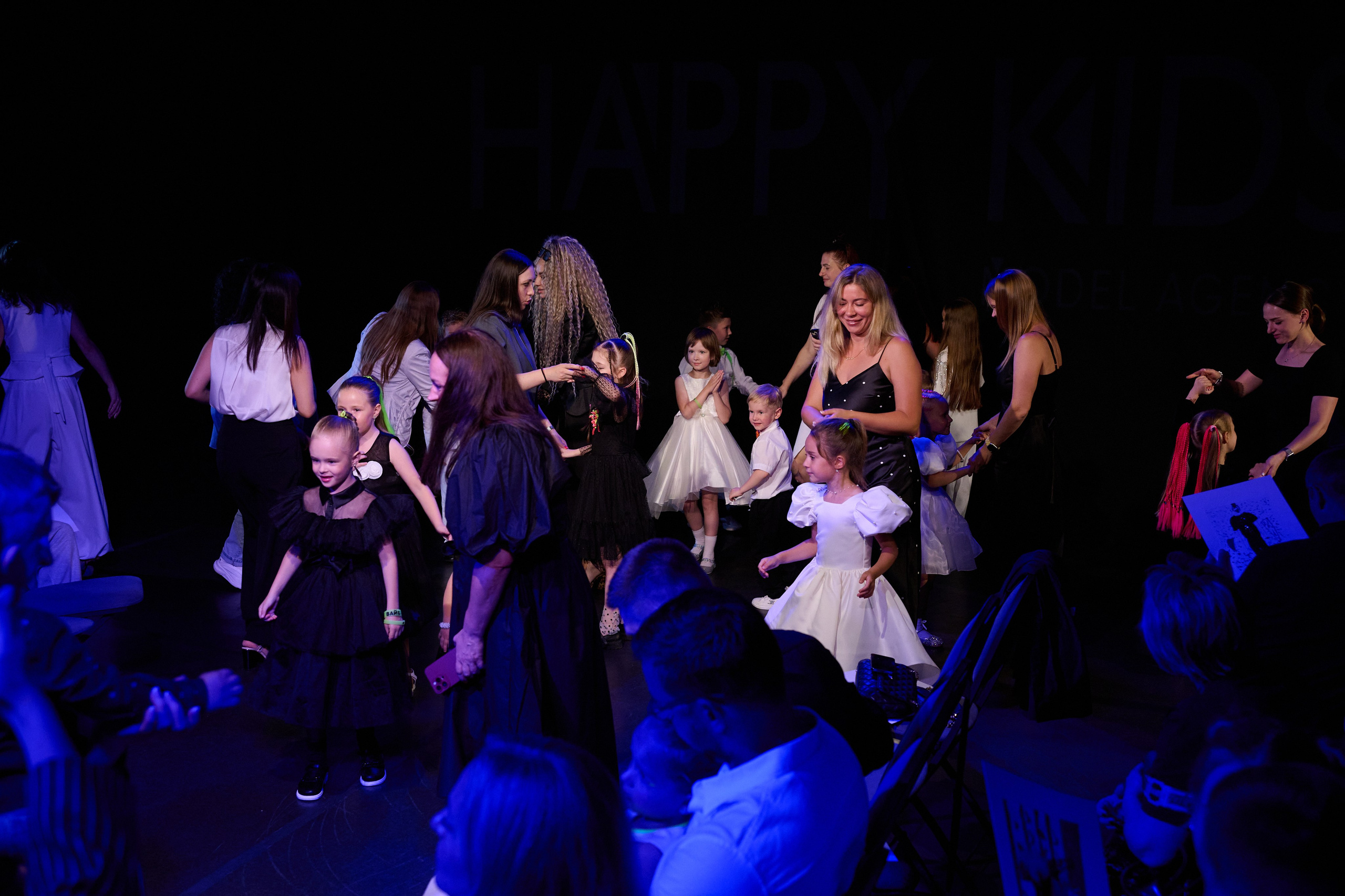 Выпускной модельной школы Happy Kids. Портретный фотограф Санкт-Петербург Владимир Веселов