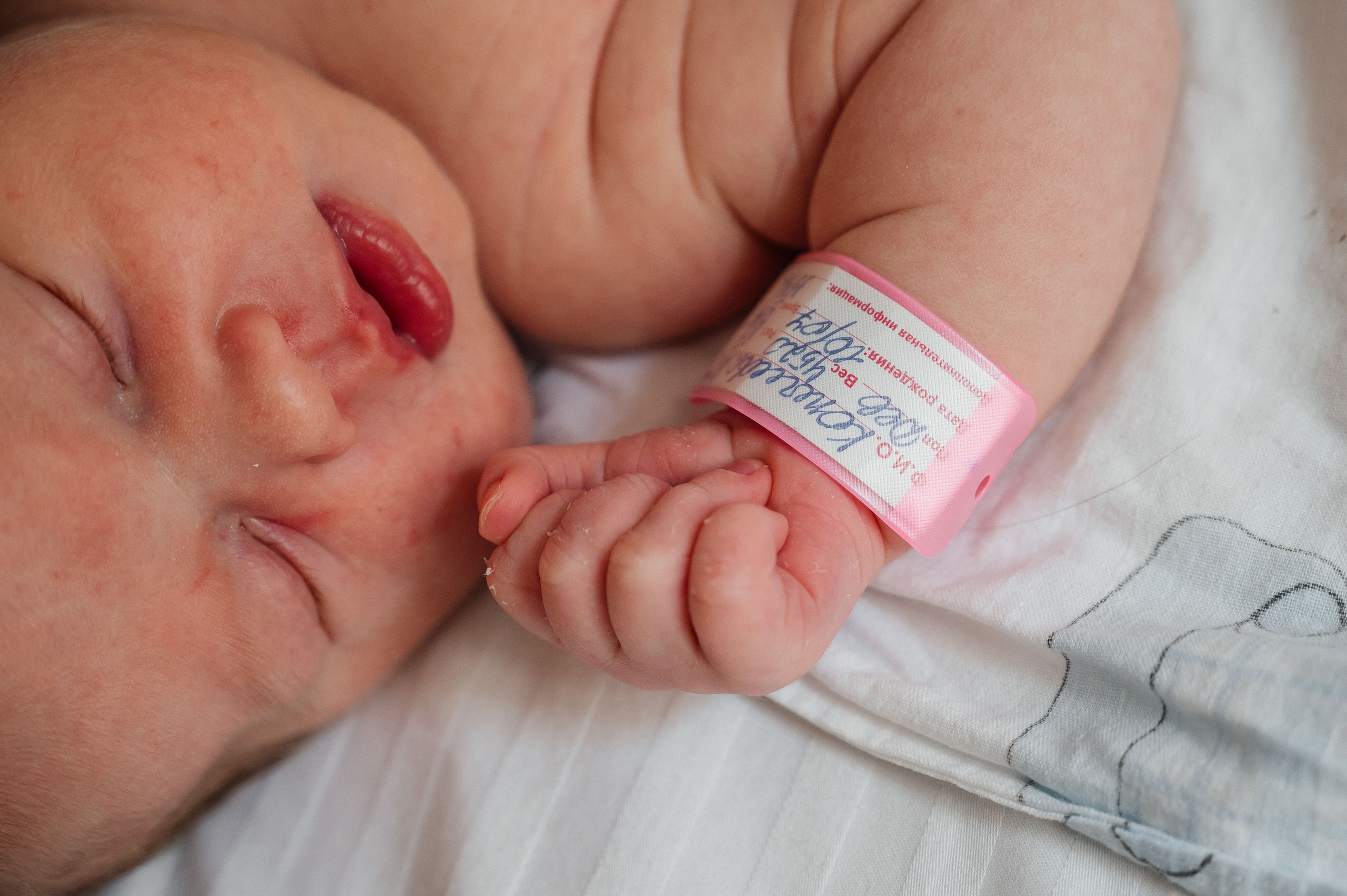 Выписка Александры. Фотограф на роды СПБ Юлия Герасимова