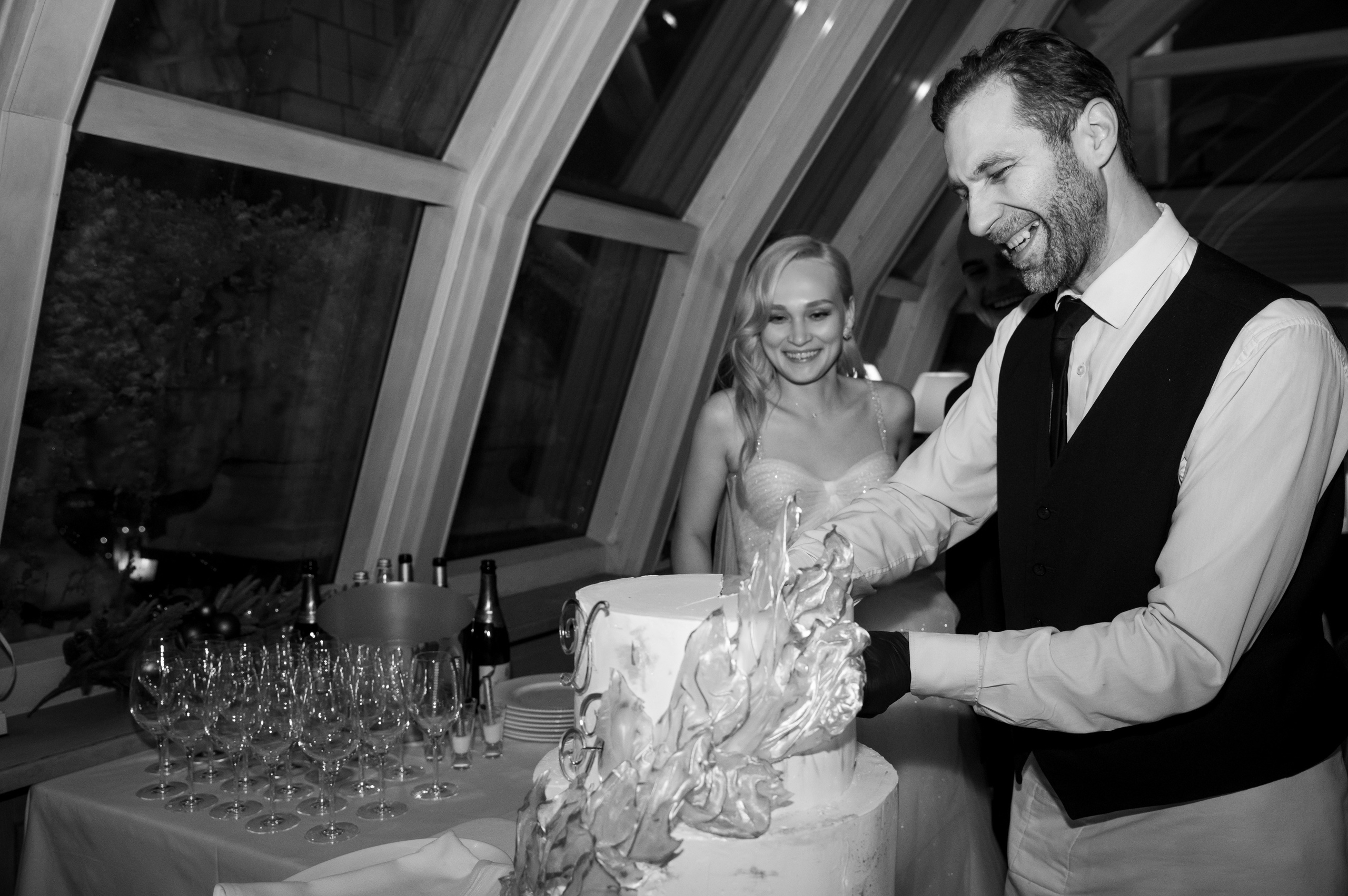 Свадебная фотосессия в Radisson Collection Hotel мск. Свадебный и портретный фотограф в Москве Жердев Даниил