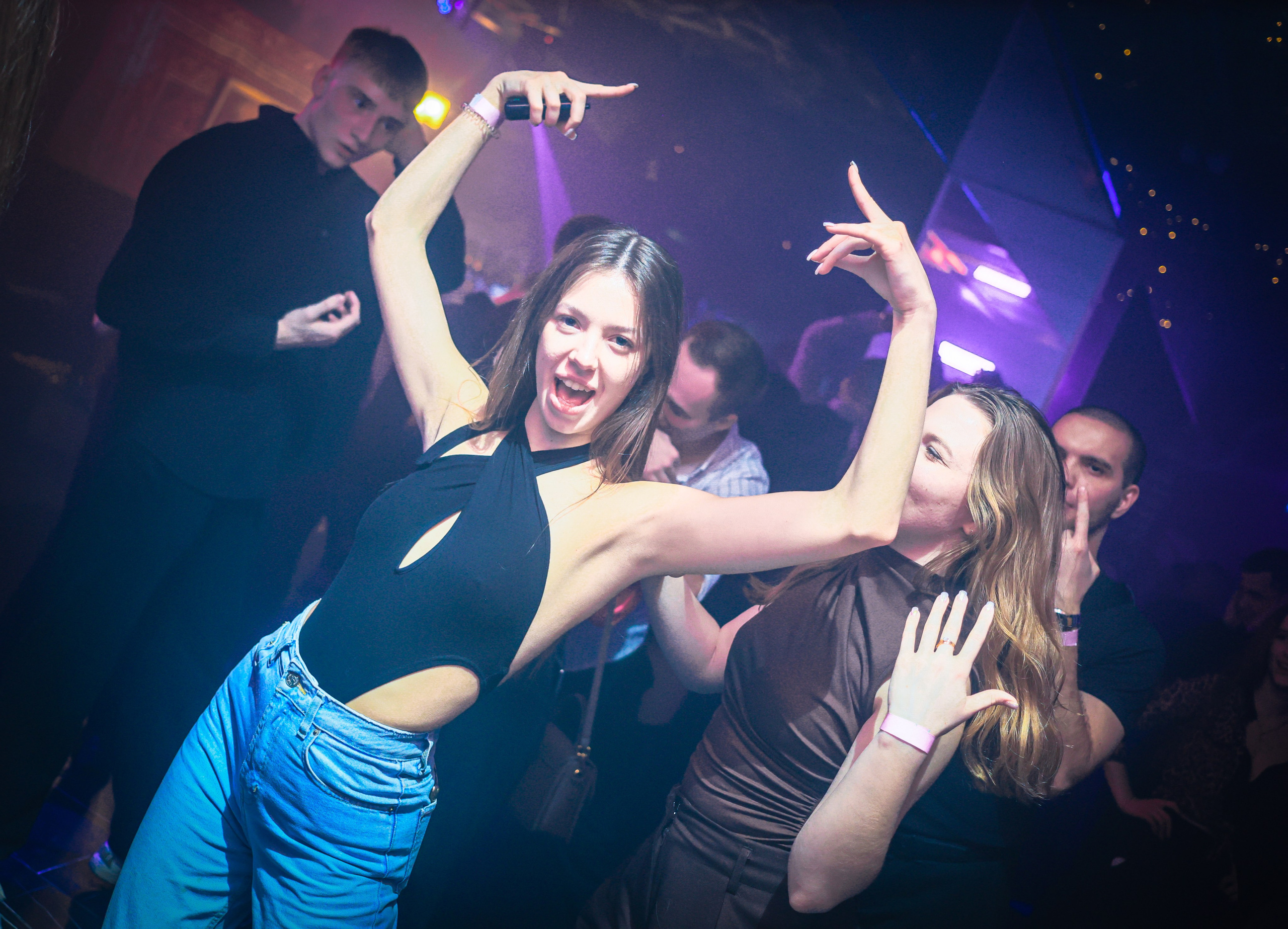 10.01 | опохмел пати твоего бати | 90-s / 00-s. Анна Акоста: фотограф в Санкт-Петербурге, Ростов-на-Дону и Таганроге