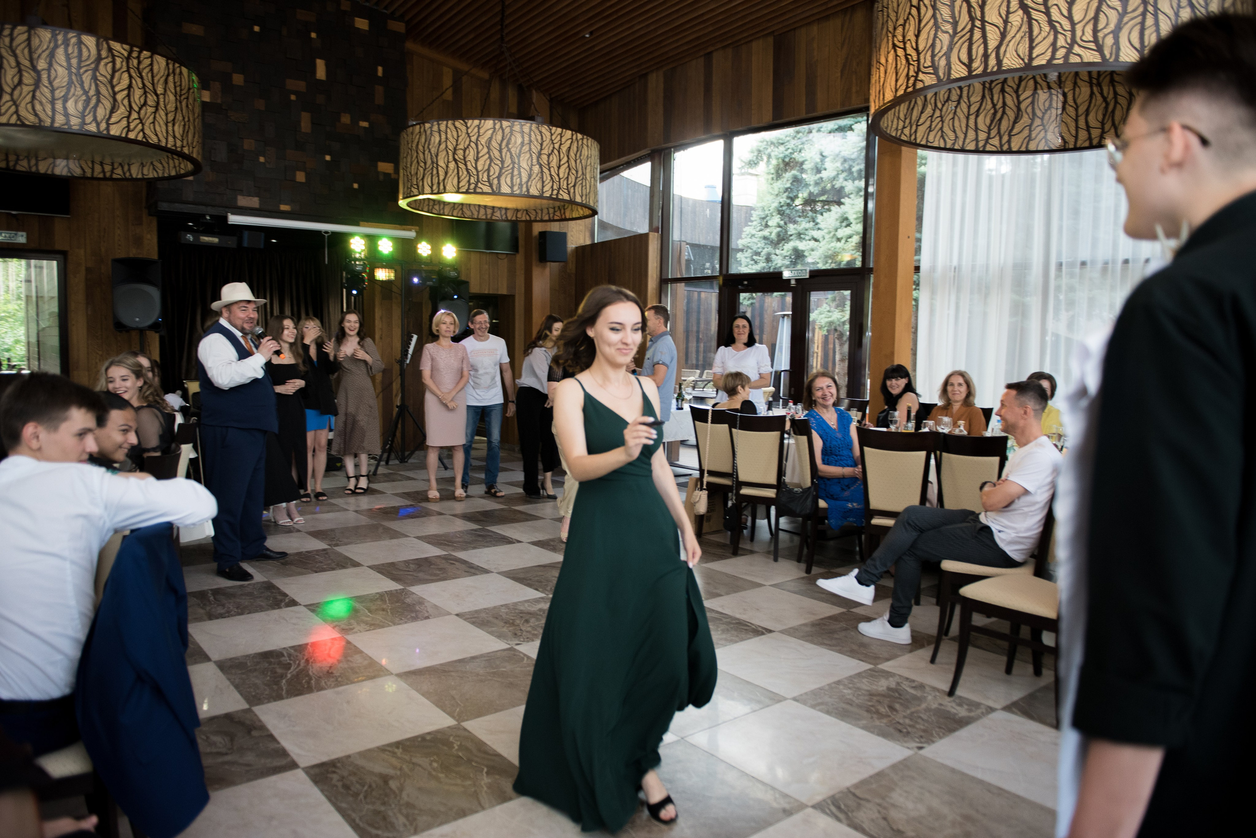 Выпускной — 11 класс. Фотограф Семён Пишта