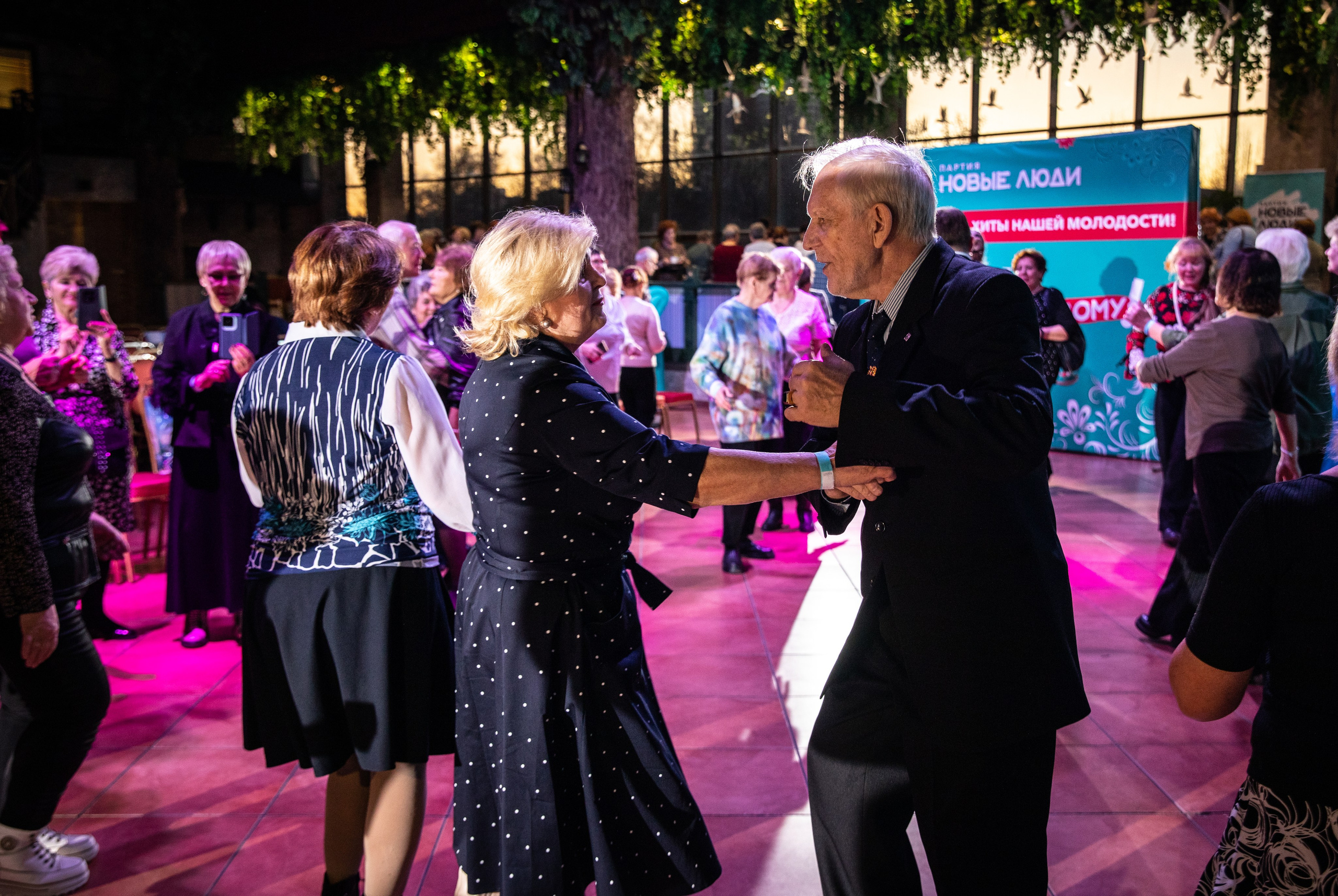 Жить по-новому 2026. Репортажный и свадебный фотограф в Челябинске Елисеев Павел