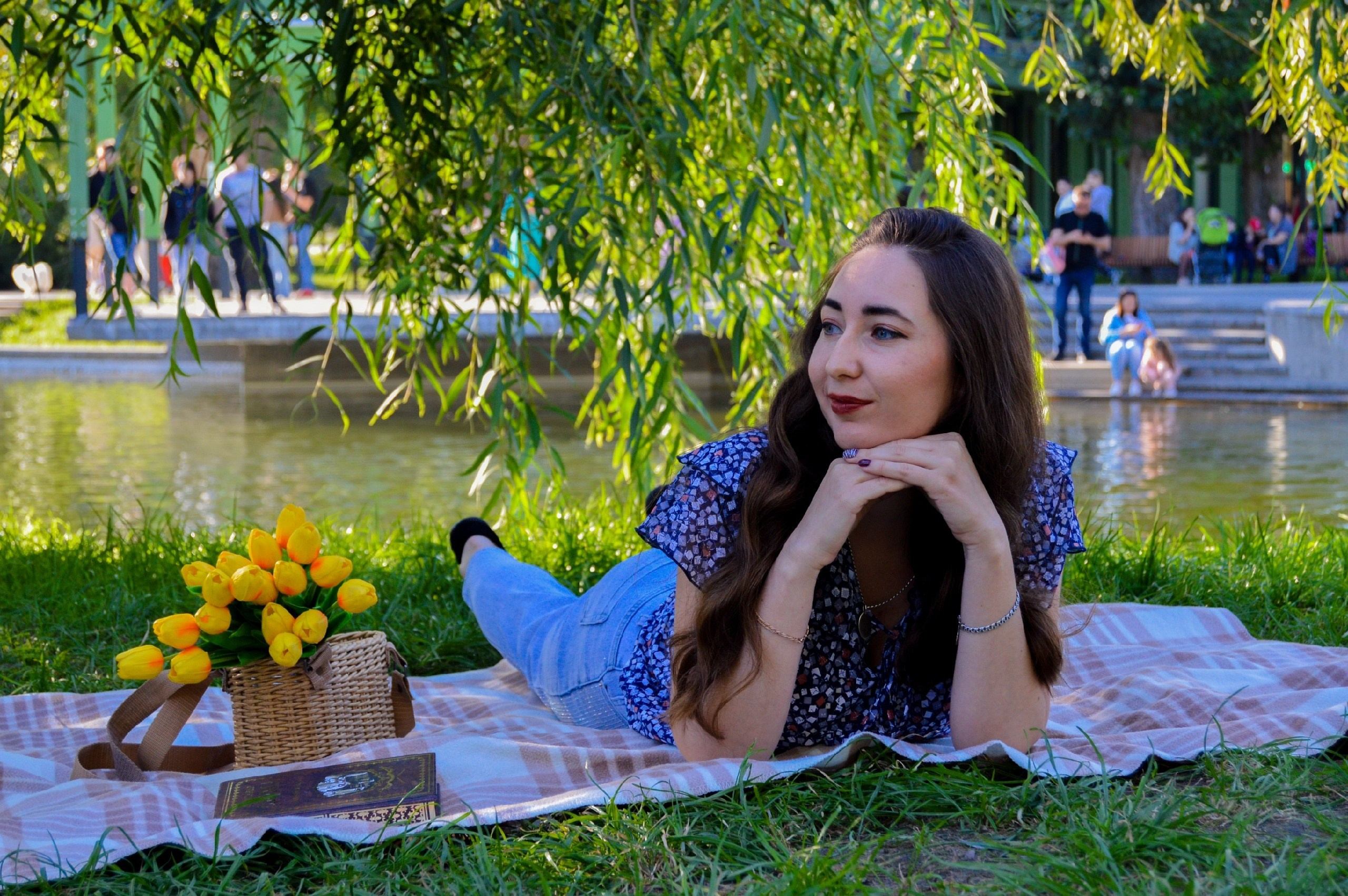 Парк Изумрудный| Прогулочная фотосессия Юля|10.09.2023. Фотограф-видеограф Познякова Любовь