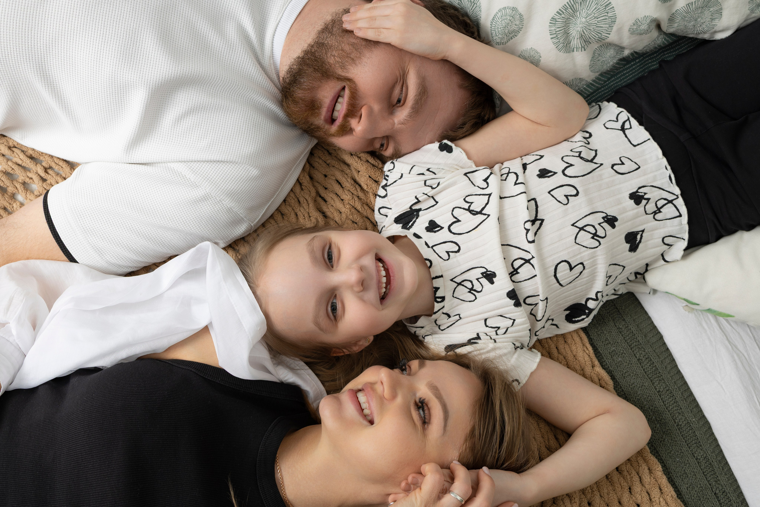 В маминых объятиях…). Портретный, семейный фотограф в Санкт-Петербурге и Ленинградской области Виктория Соловьёва
