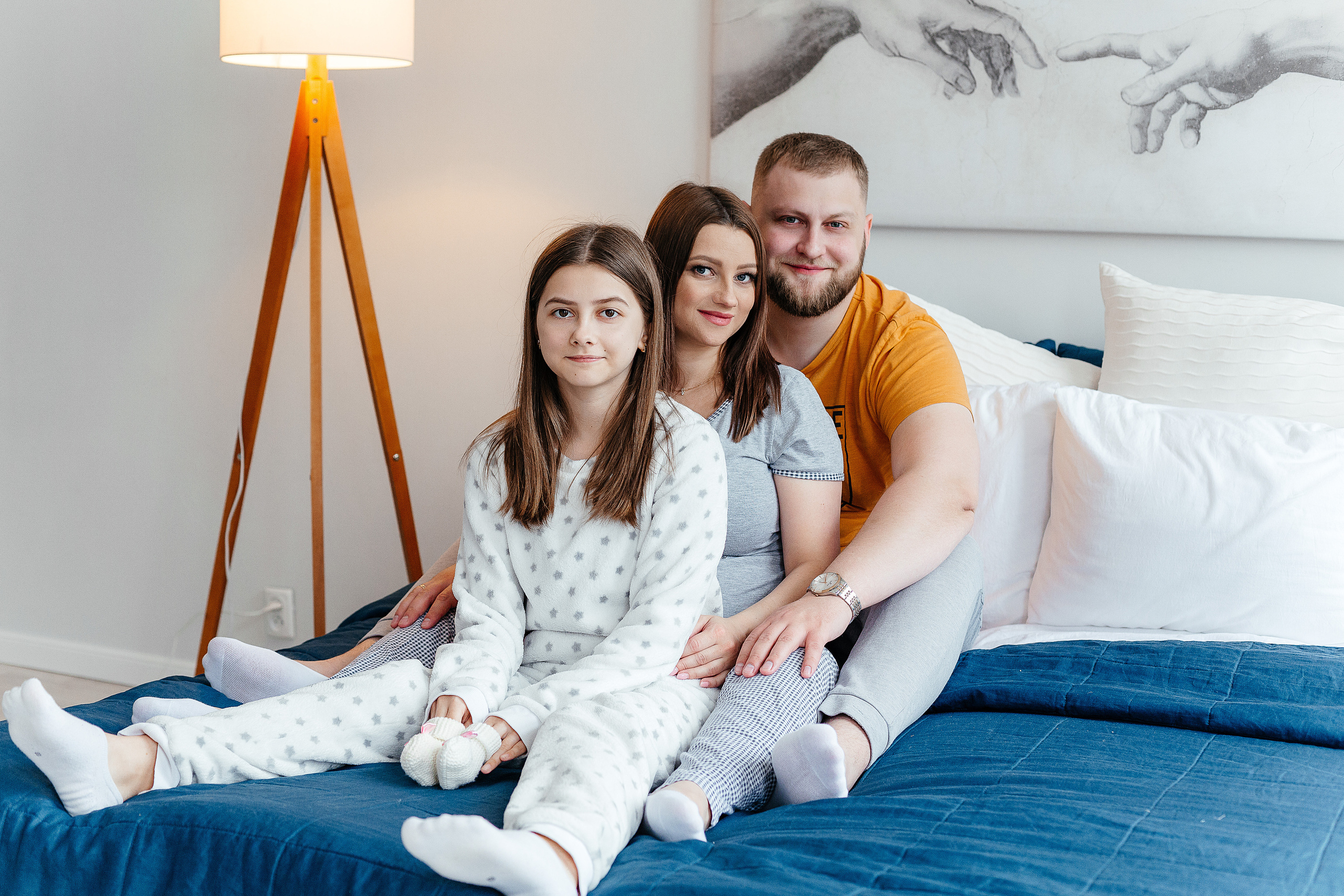 Фотосессия беременности в студии для Виктории и ее семьи. Свадебный, семейный, brand фотограф в Краснодаре Макарова Ксения