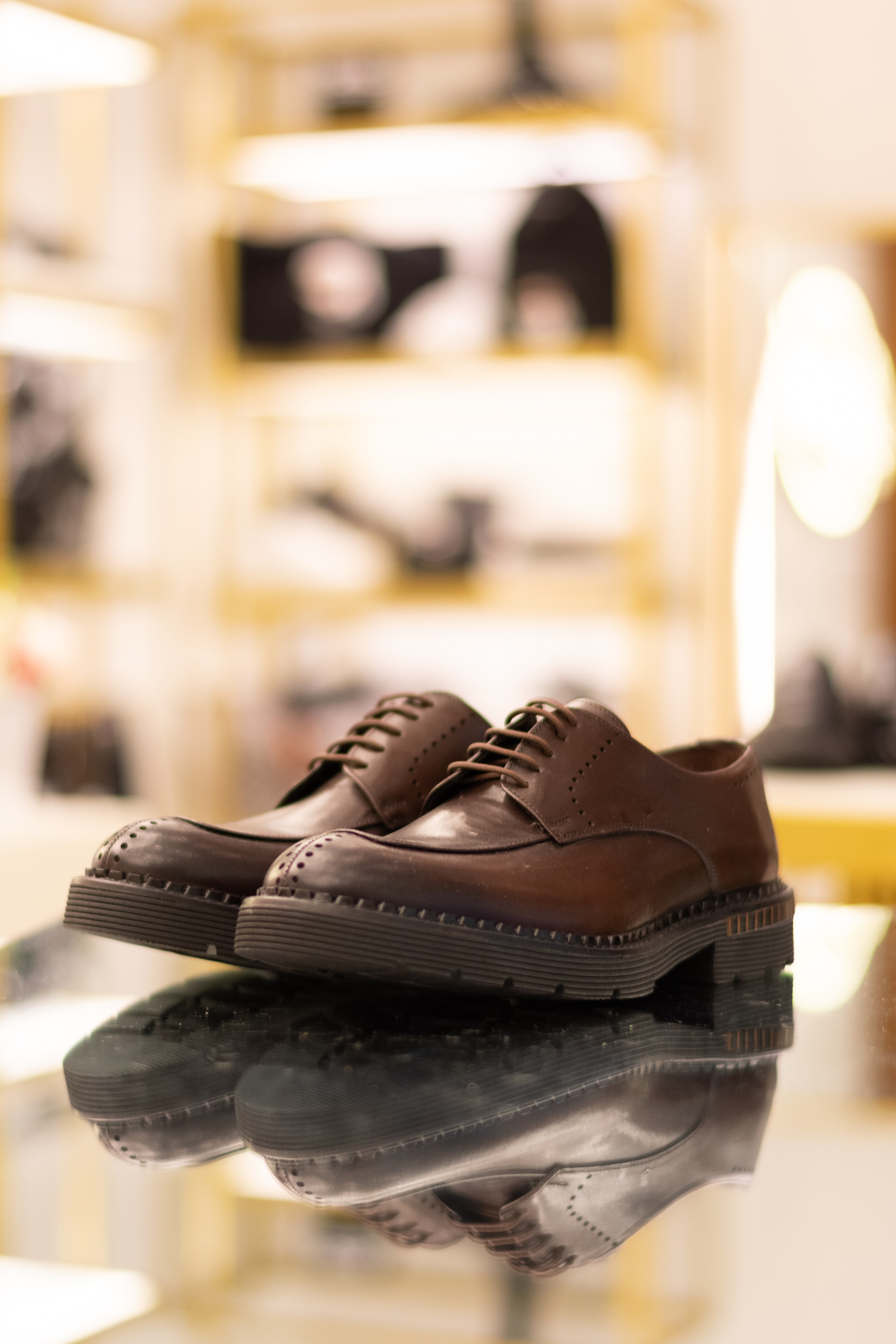 Для организаций. Предметная фотосессия для обувного магазина Capsula. Фотограф/видеограф Богдан Голованов