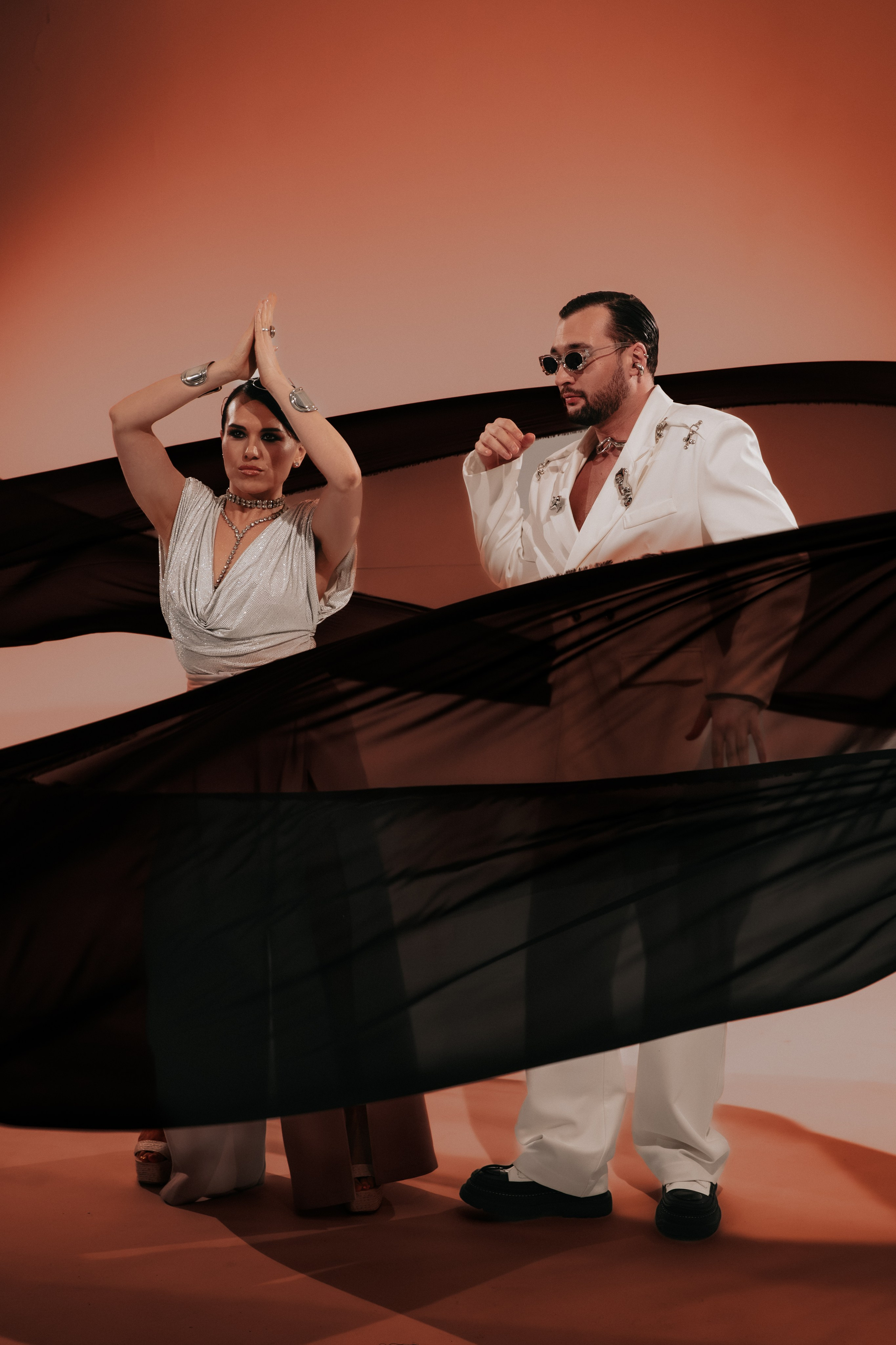 Кавер группа барбарабэнд (бэкстейдж со съёмок промо). Фотограф/видеограф Богдан Голованов