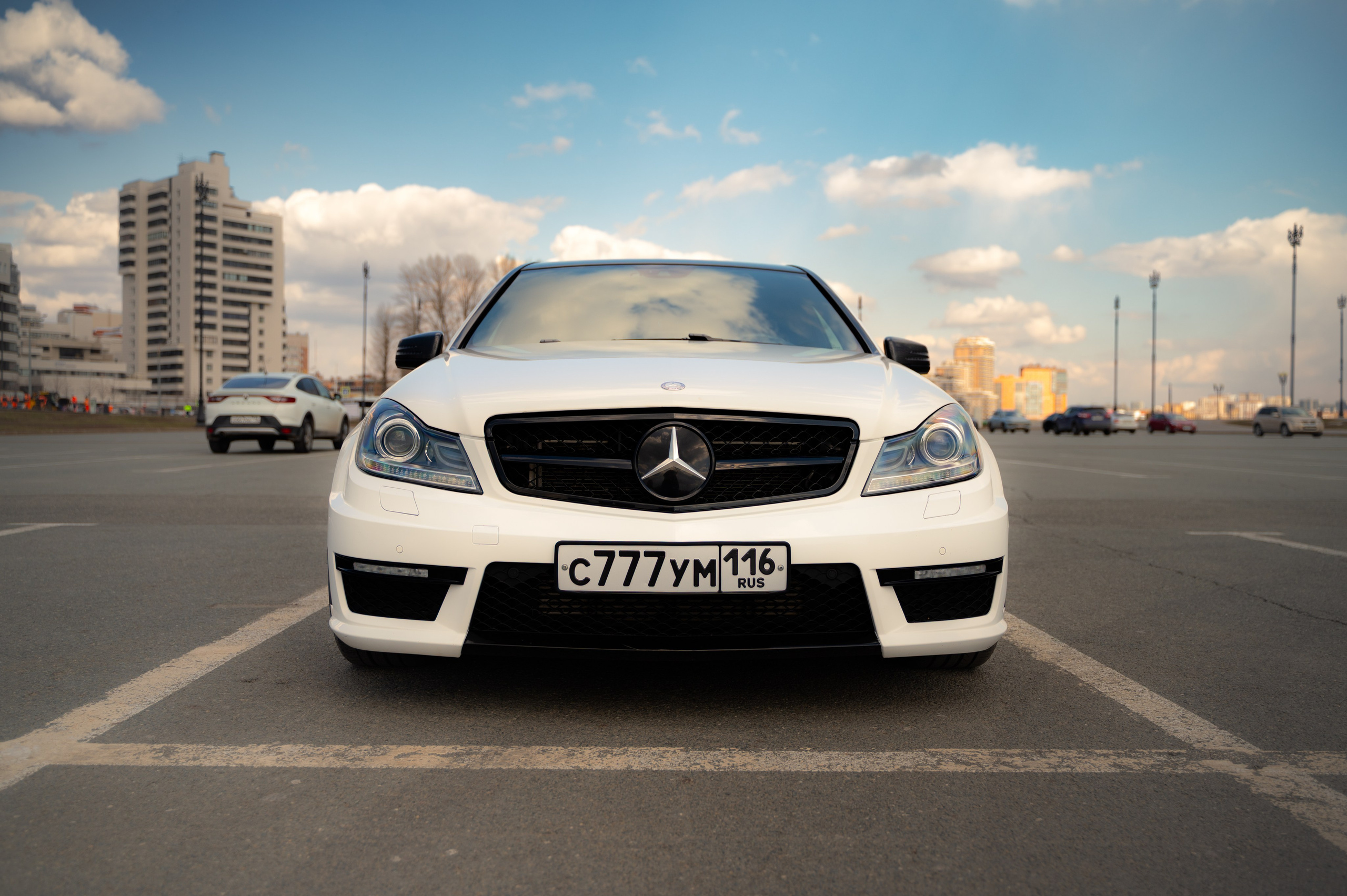 Автомобильная фотосъёмка Mercedes-benz c63 amg. Фотограф/видеограф Богдан Голованов