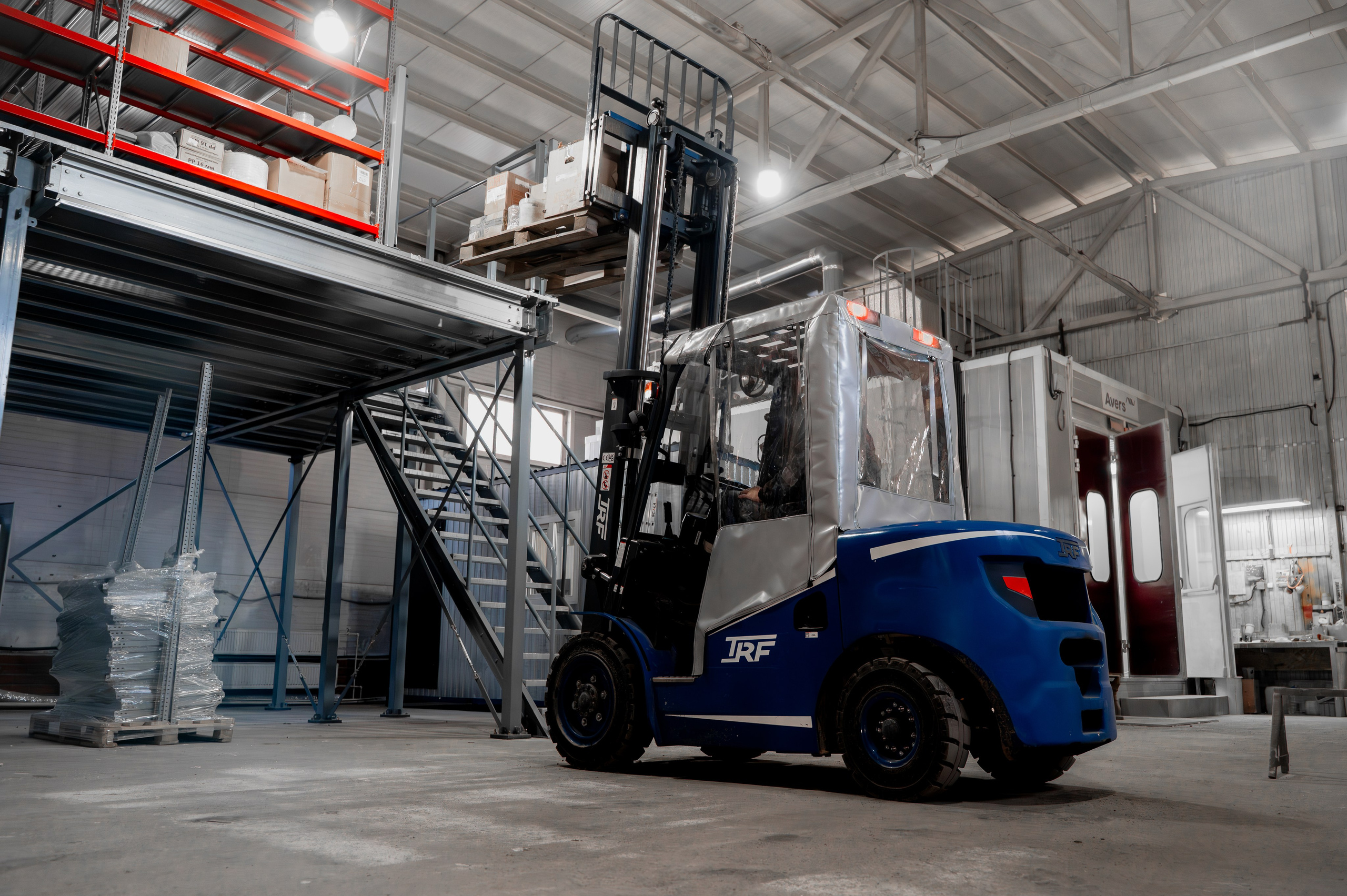 Для производства АВЕРС. Фотограф/видеограф Богдан Голованов