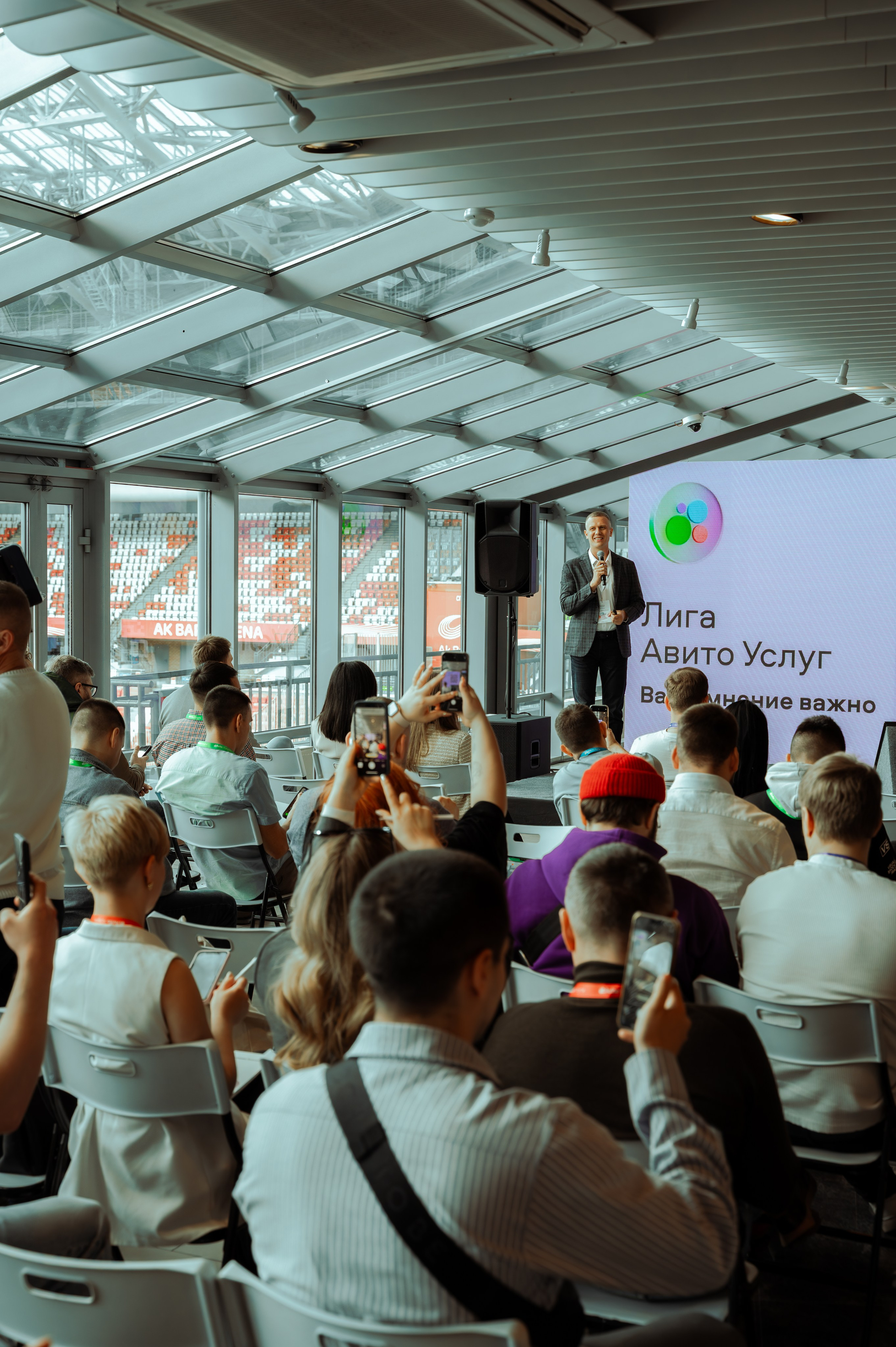 Мероприятия. Авито услуги. Фотограф/видеограф Богдан Голованов