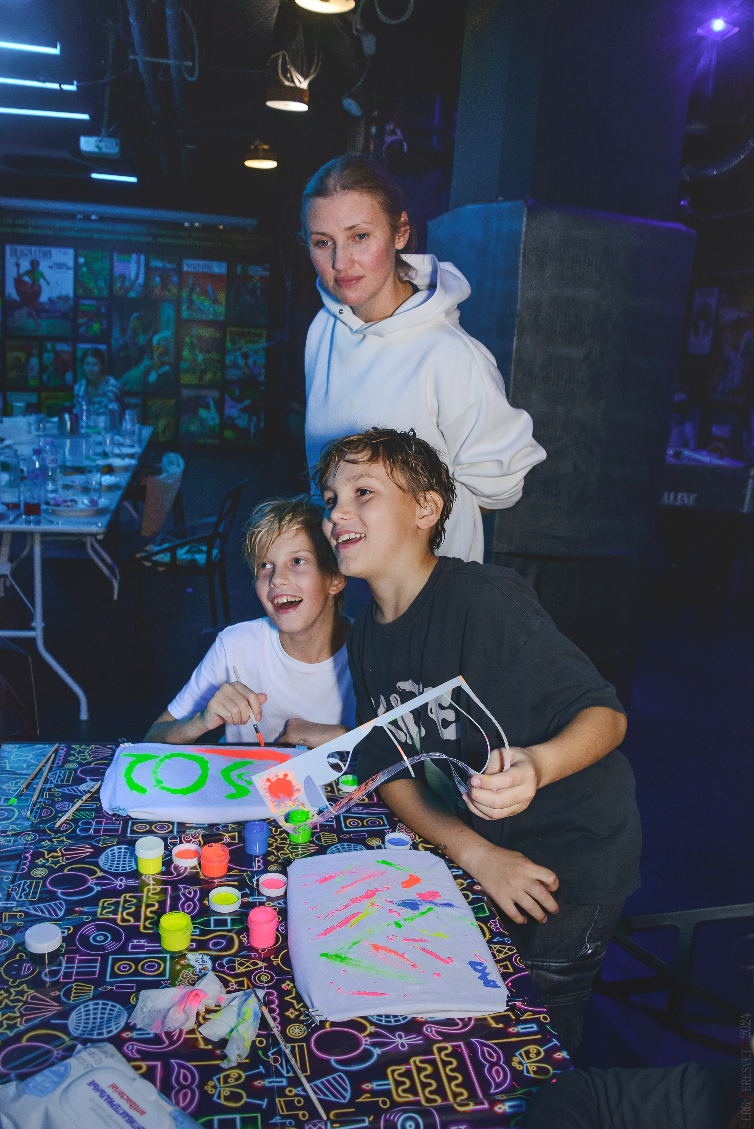 Роспись футболок мастер-класс, Детский день рождения, Лазертаг-клуб «Sтанция 2025». Ваш фотограф на праздник в Москве, Раменском, Жуковском, Люберцах