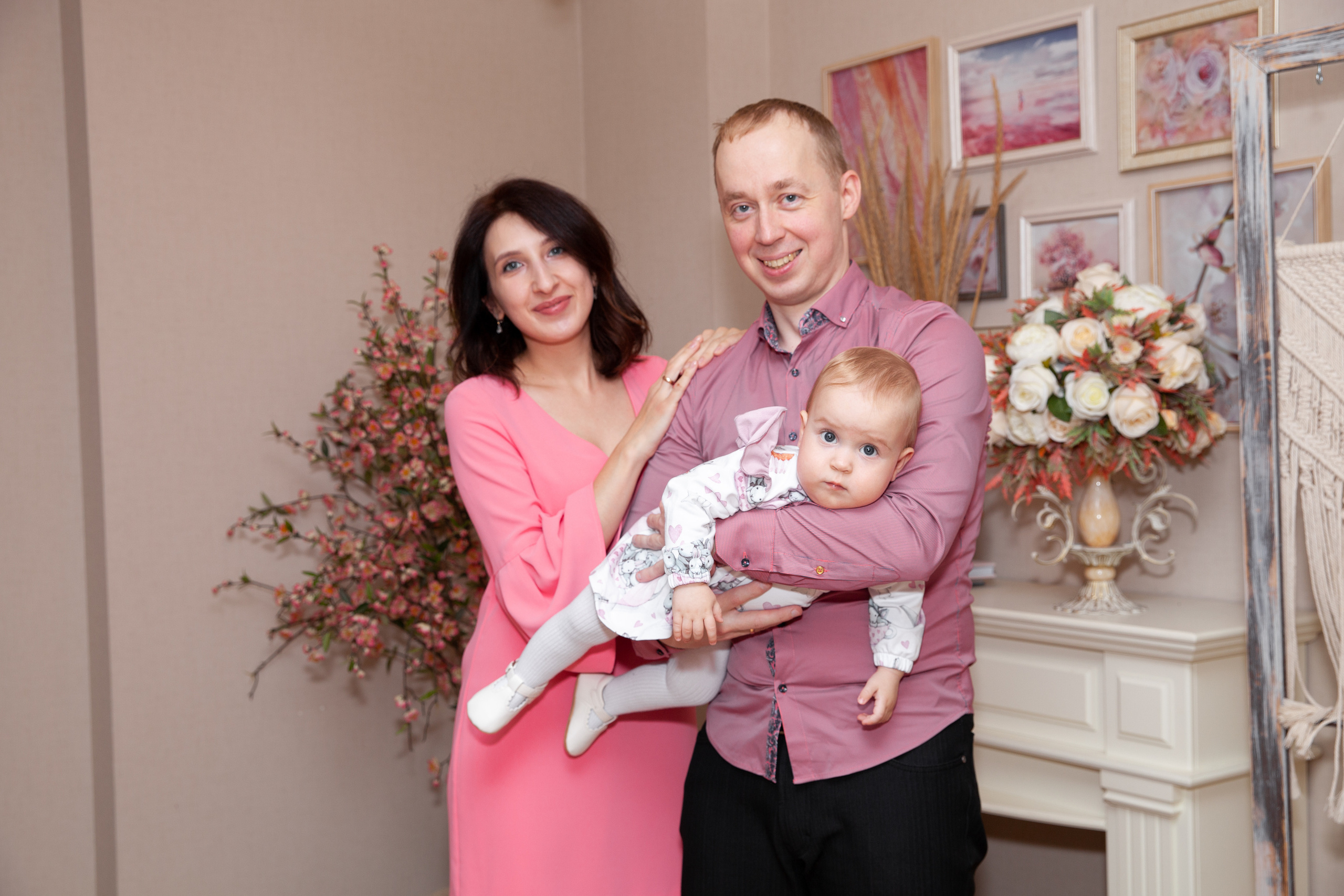 Семейная фотосессия с маленькой Лизой. Фотограф в Железнодорожном и Балашихе