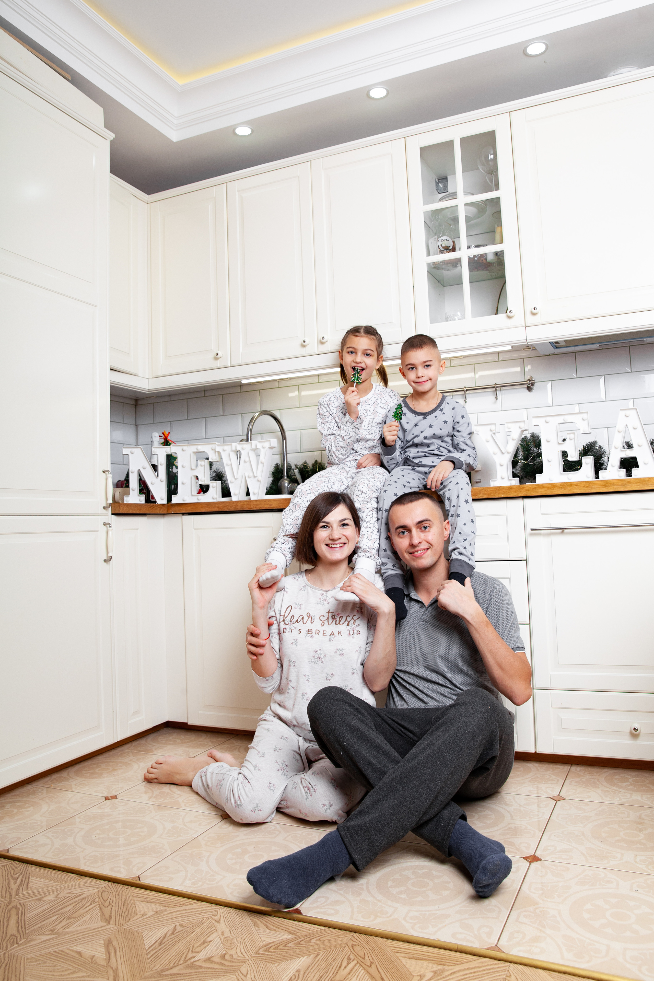 Весёлая фотосессия с пряниками. Фотограф в Железнодорожном и Балашихе