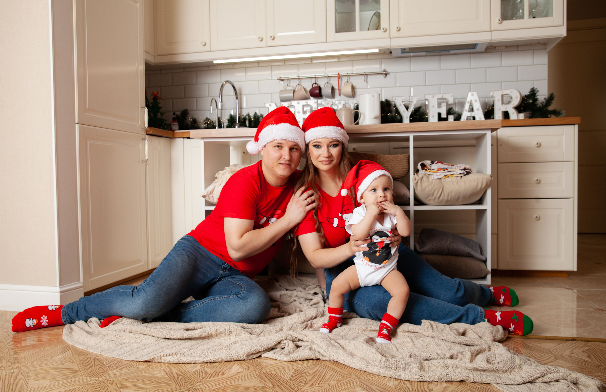 Новогодняя семейная фотосессия для Алины. Фотограф в Железнодорожном и Балашихе