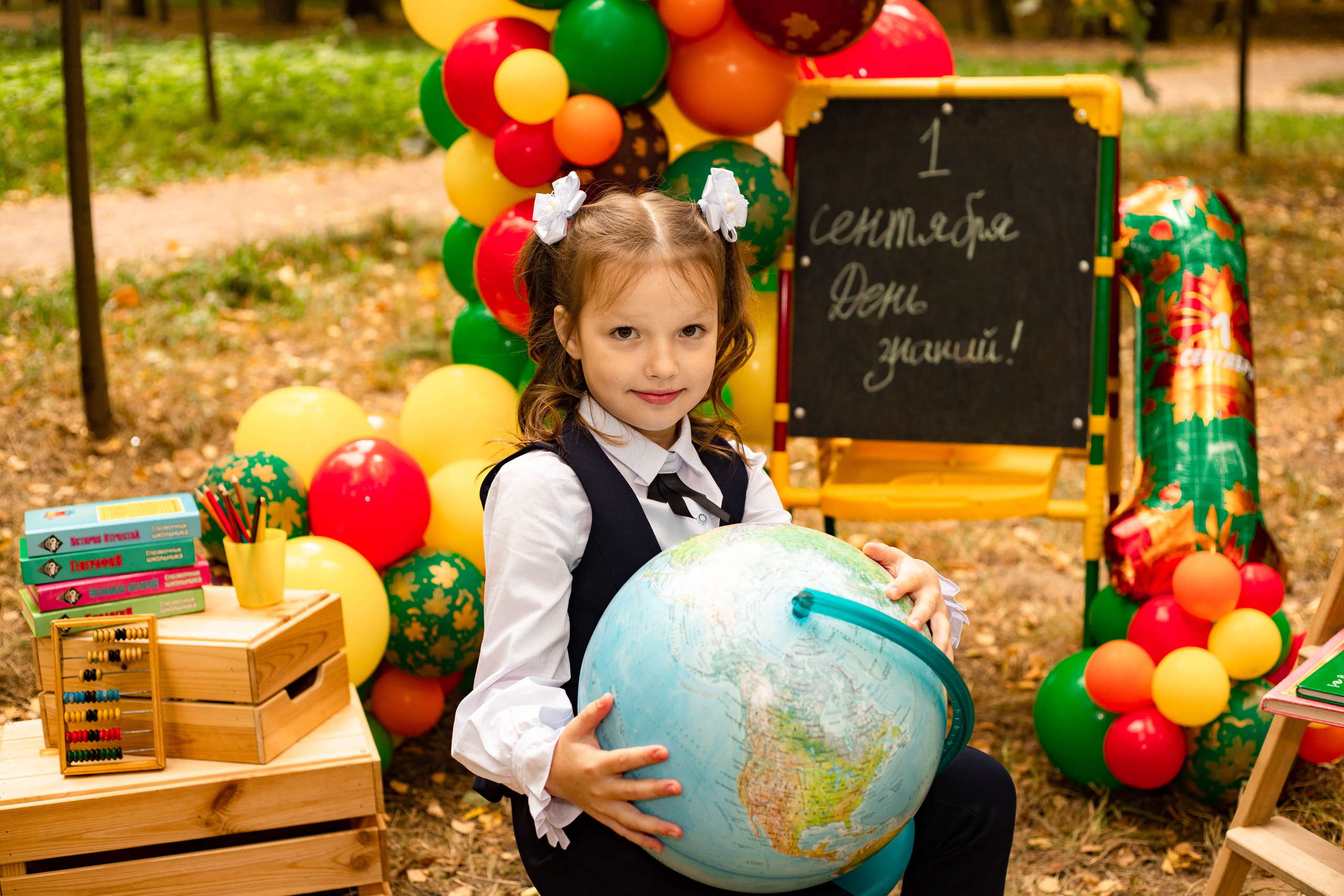 Школьная фотосессия по случаю 1 сентября. Фотограф в Железнодорожном и Балашихе