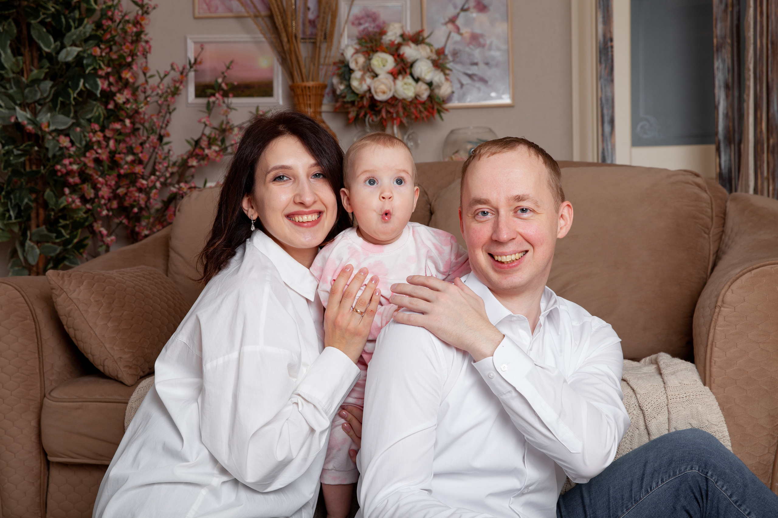 Семейная фотосессия с маленькой Лизой. Фотограф в Железнодорожном и Балашихе