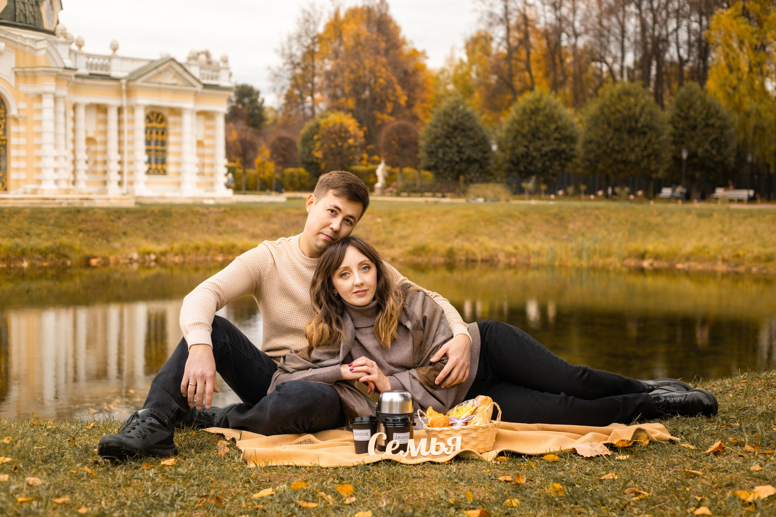 Семейная фотосессия в парке Кусково. Фотограф в Железнодорожном и Балашихе