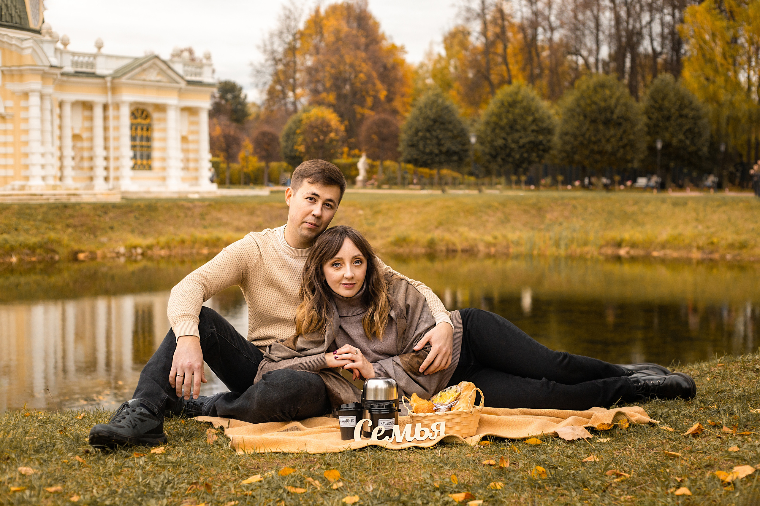 Семейная фотосессия в парке Кусково. Фотограф в Железнодорожном и Балашихе