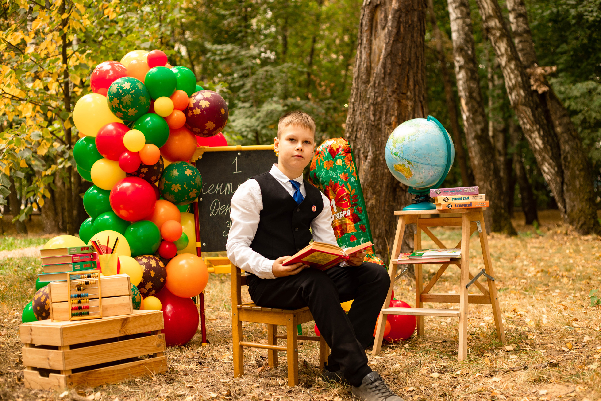 Школьная фотосессия по случаю 1 сентября. Фотограф в Железнодорожном и Балашихе