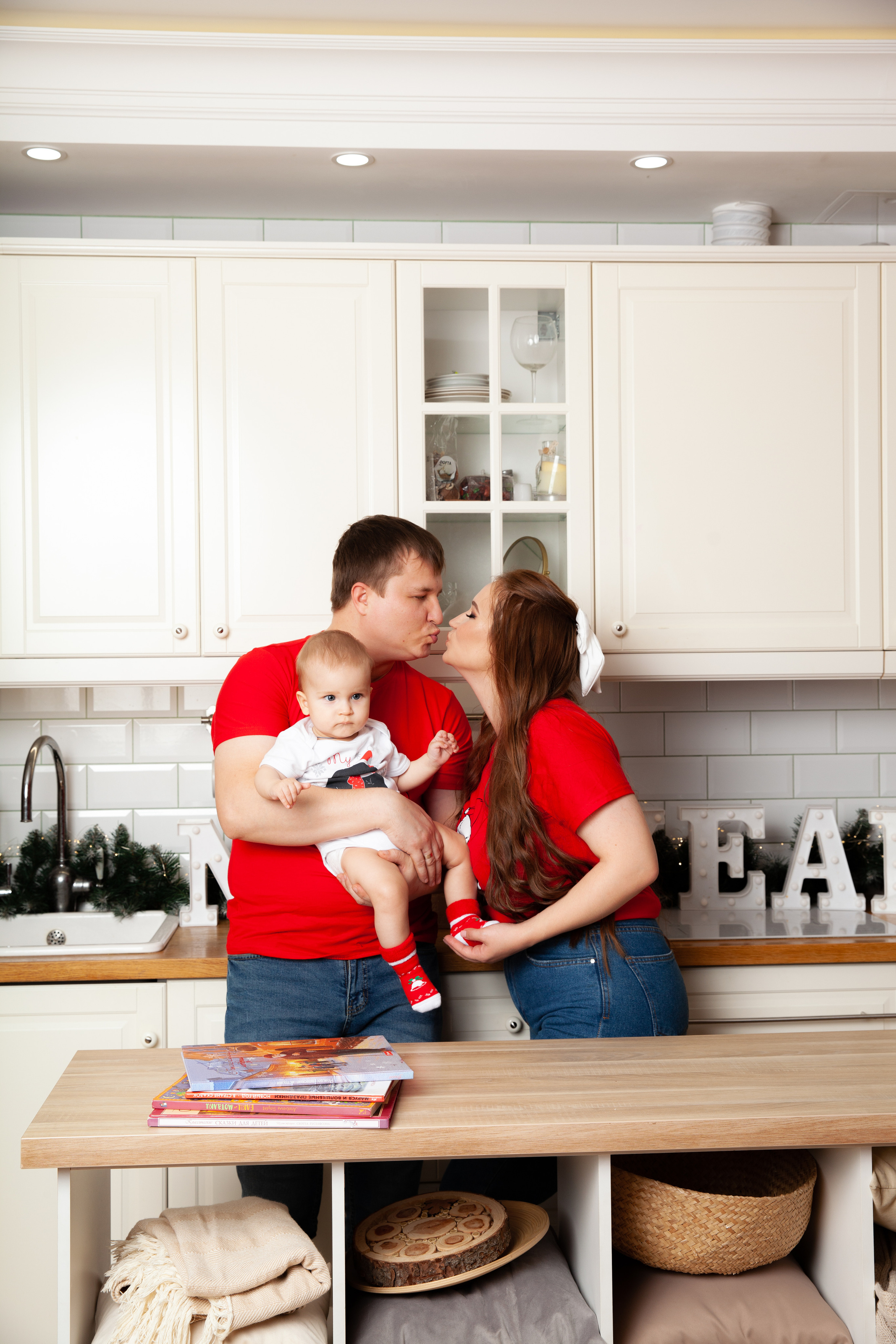 Новогодняя семейная фотосессия для Алины. Фотограф в Железнодорожном и Балашихе