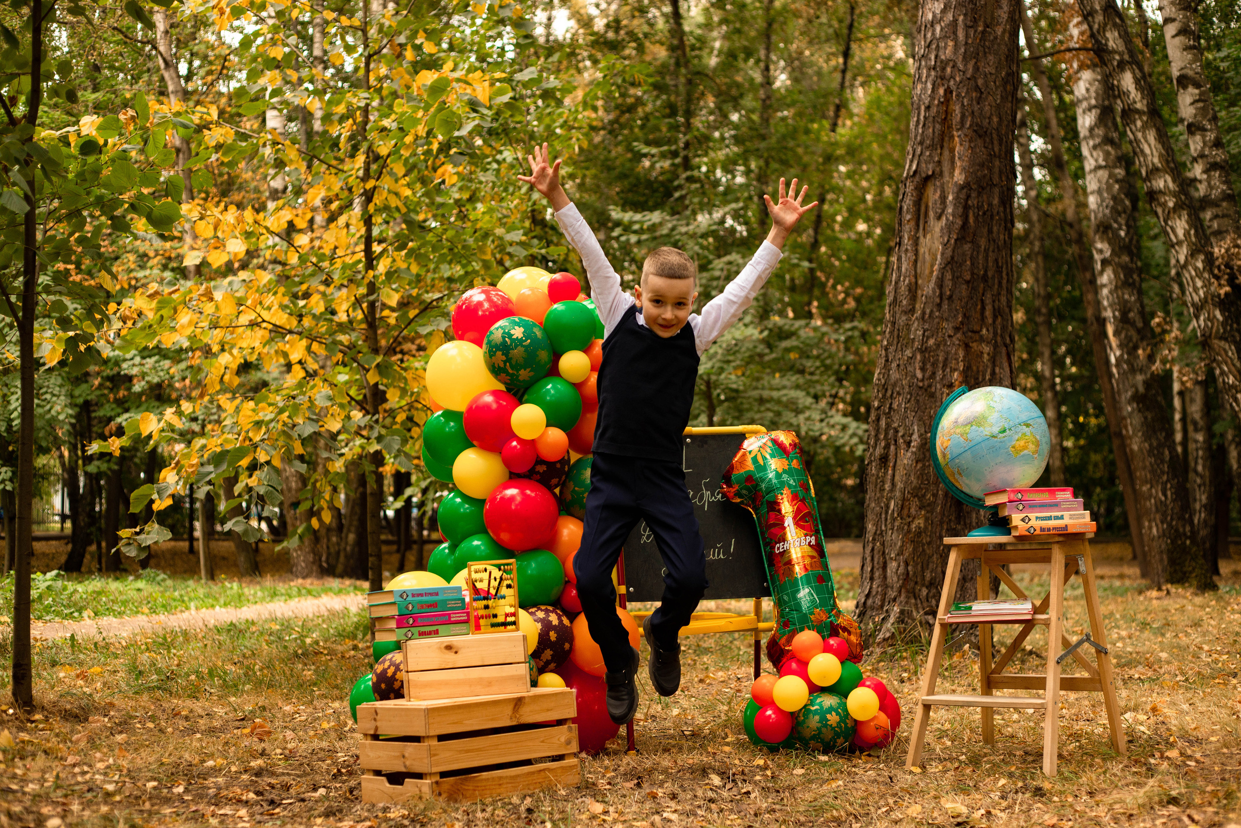 Школьная фотосессия по случаю 1 сентября. Фотограф в Железнодорожном и Балашихе