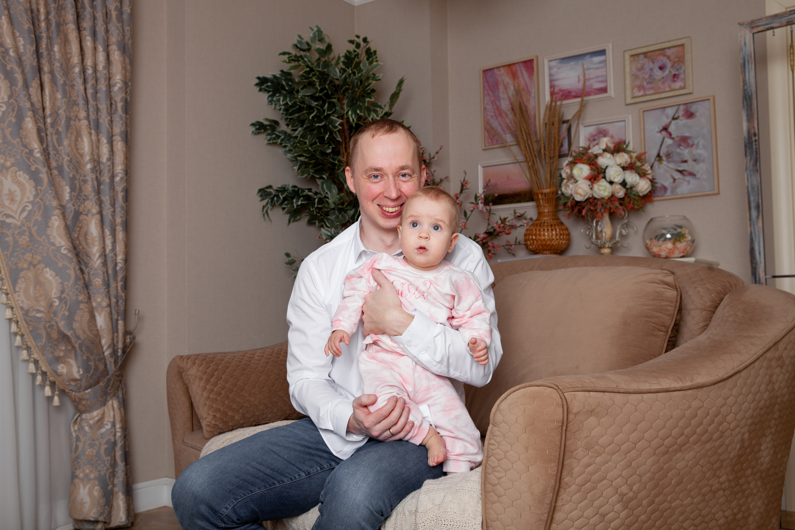 Семейная фотосессия с маленькой Лизой. Фотограф в Железнодорожном и Балашихе