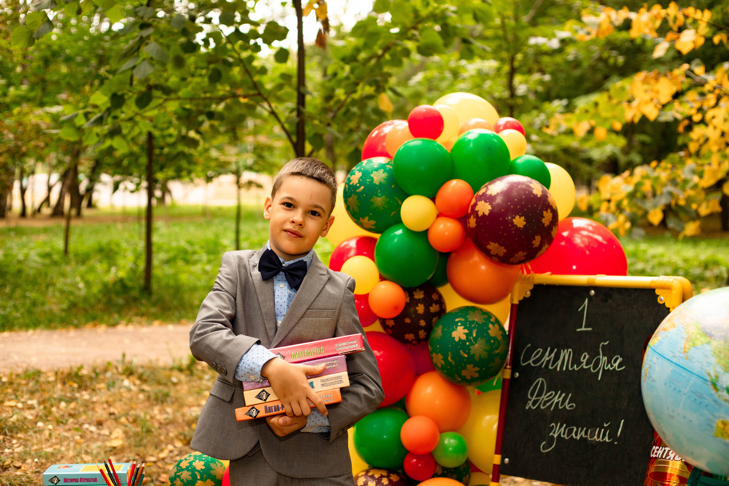Школьная фотосессия по случаю 1 сентября. Фотограф в Железнодорожном и Балашихе