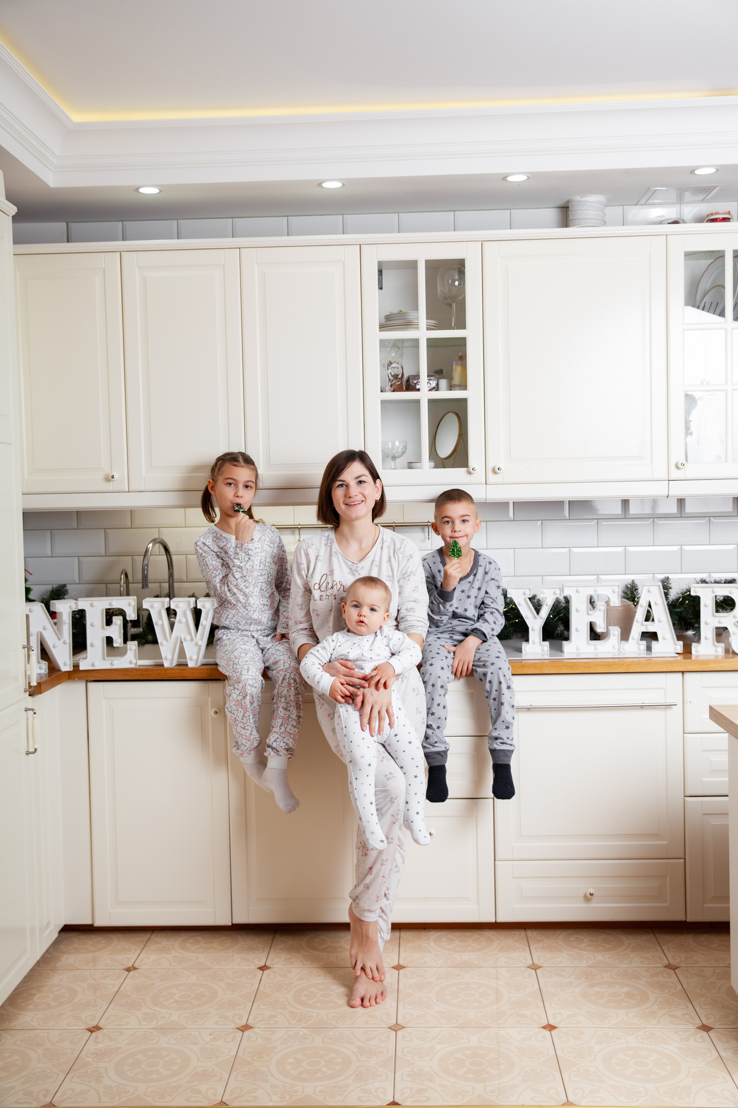 Весёлая фотосессия с пряниками. Фотограф в Железнодорожном и Балашихе