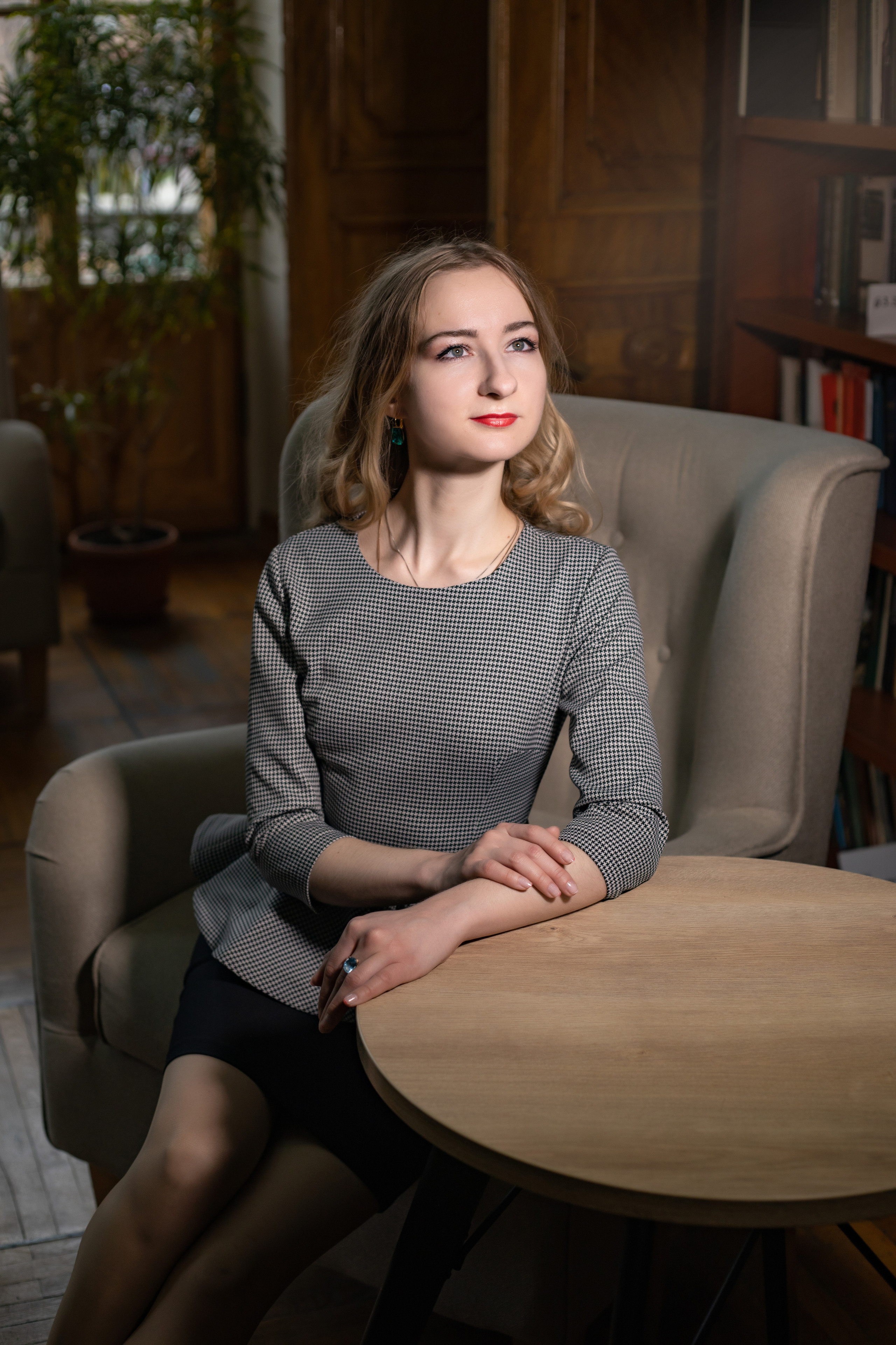 Портретная съемка в библиотеке. Фотограф в Железнодорожном и Балашихе