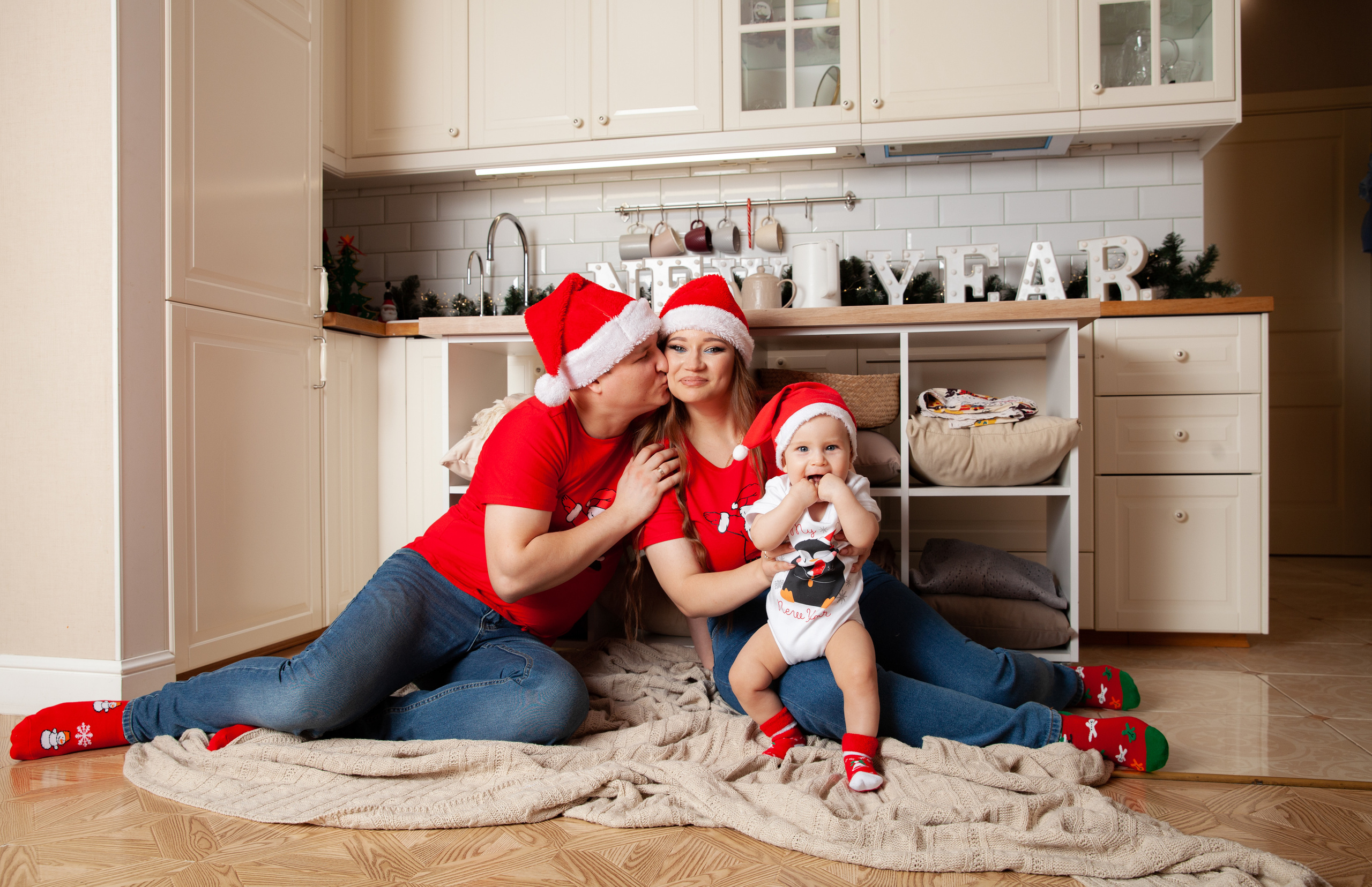 Новогодняя семейная фотосессия для Алины. Фотограф в Железнодорожном и Балашихе