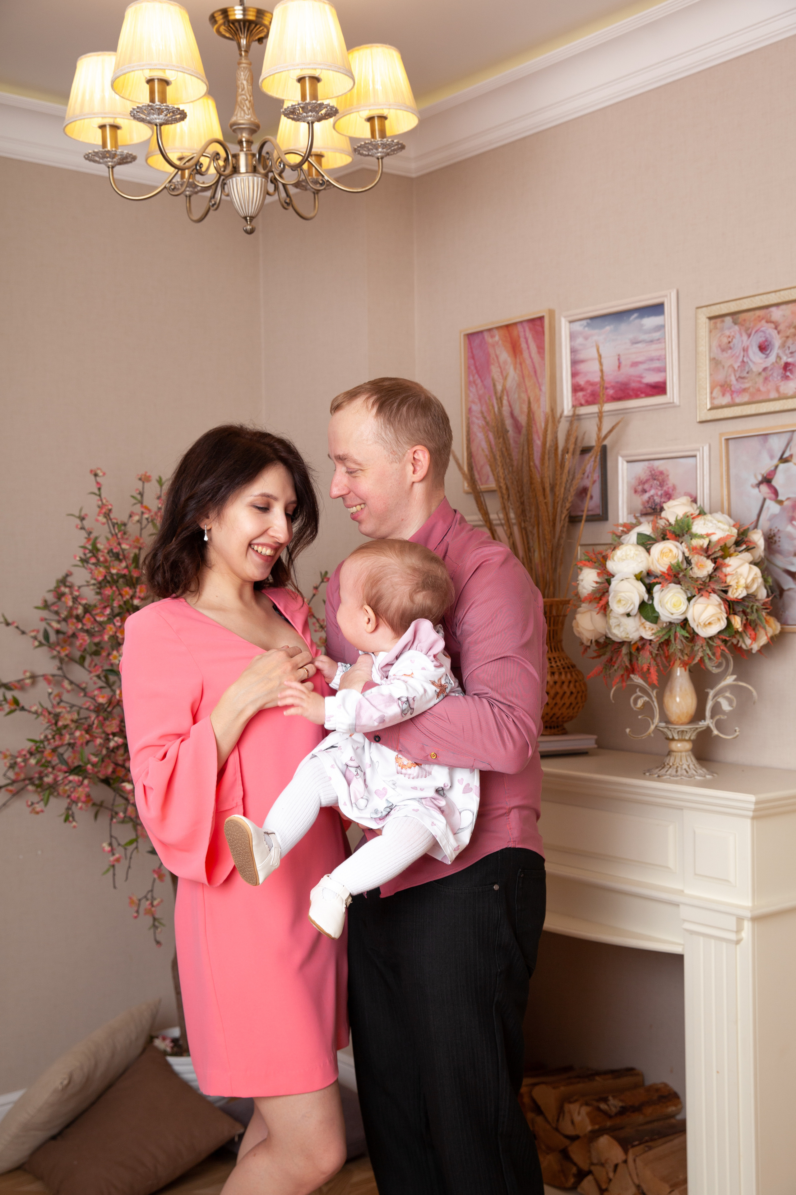 Семейная фотосессия с маленькой Лизой. Фотограф в Железнодорожном и Балашихе