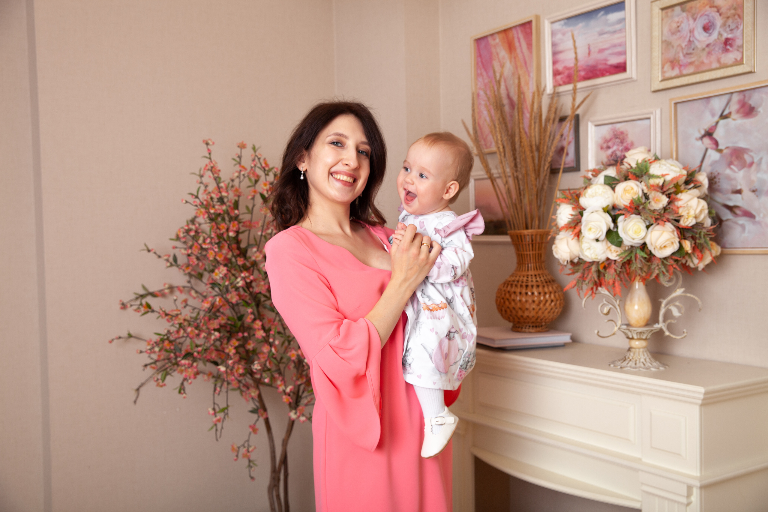 Семейная фотосессия с маленькой Лизой. Фотограф в Железнодорожном и Балашихе